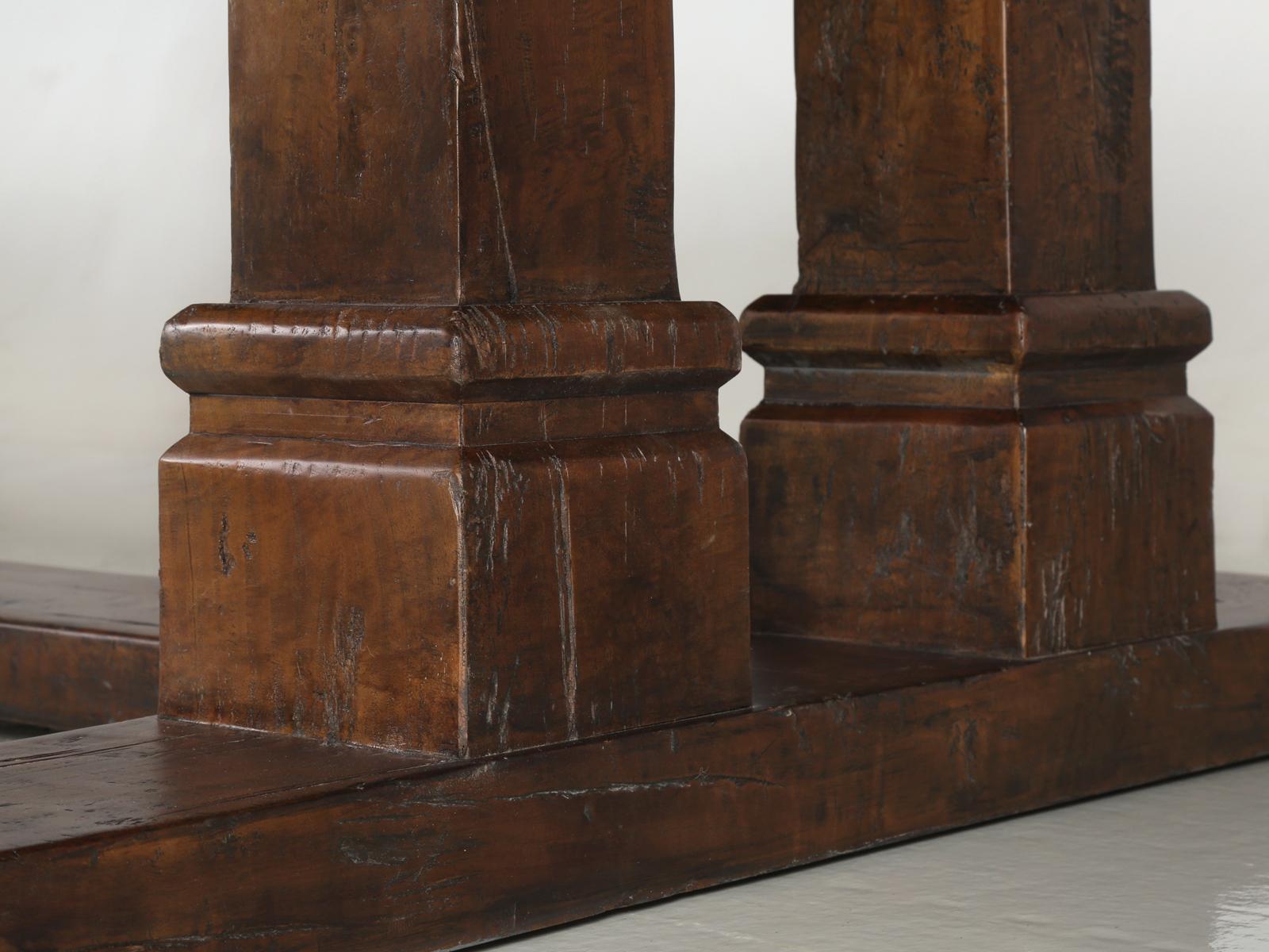 Trestle Esstisch, handgefertigt von Old Plank, Sitz aus aufgearbeiteter Eiche, 16 Personen, jede Größe (21. Jahrhundert und zeitgenössisch) im Angebot