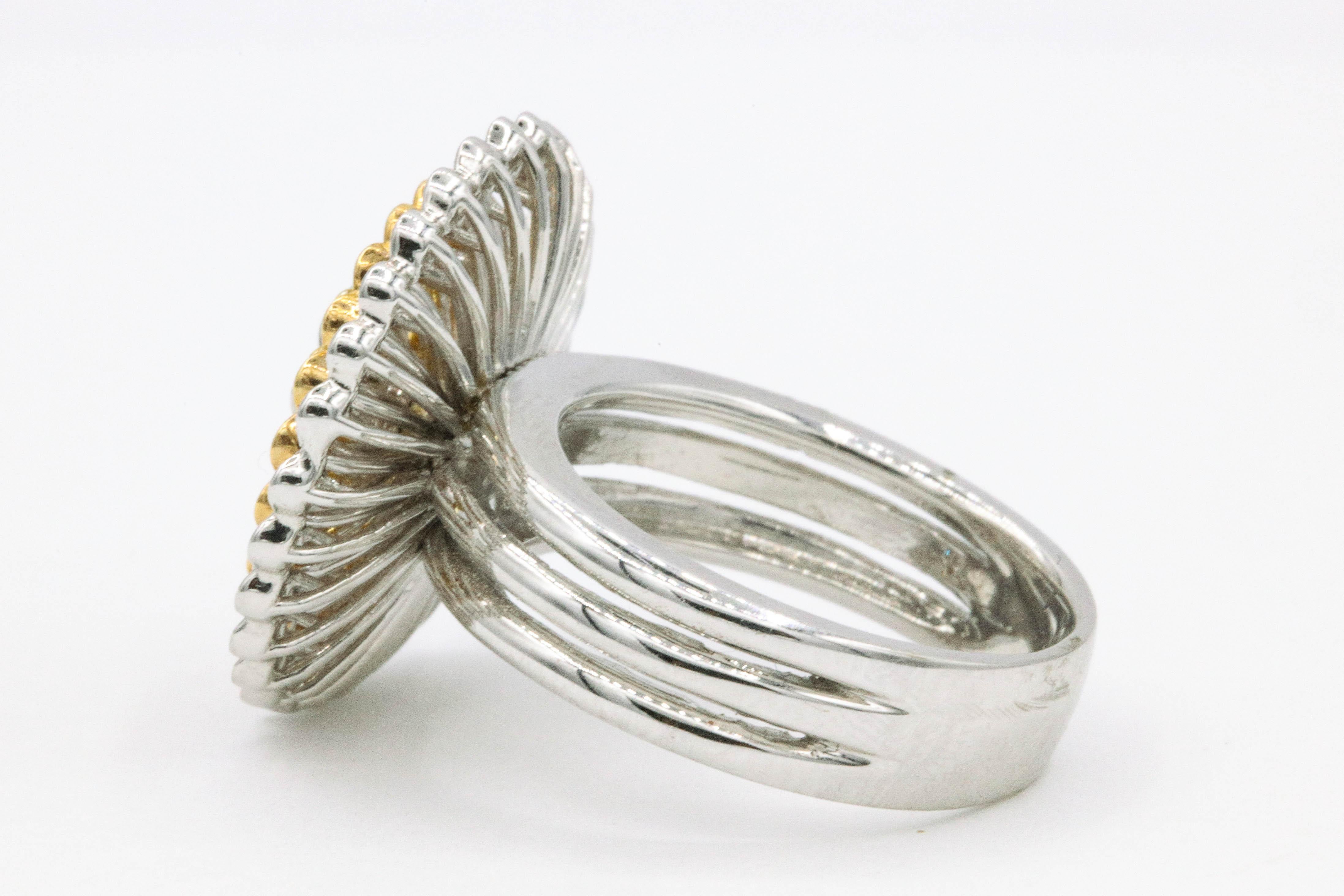 Round Cut Tri-Color Diamond Floral Ring 0.88 Carat 18 Karat For Sale