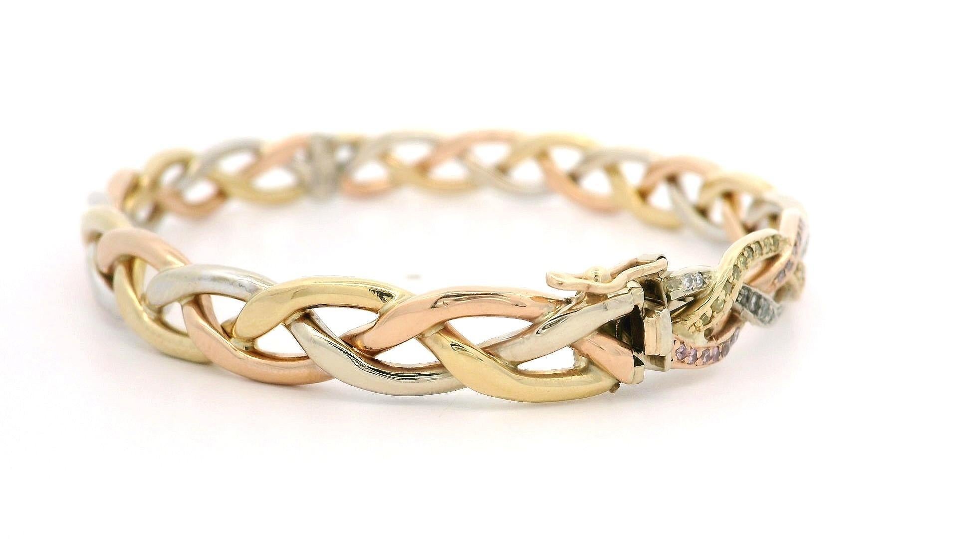 Pulsera tricolor de oro GIA de 1,80 ct con diamante amarillo rosa trenzado abierto Corte brillante en venta
