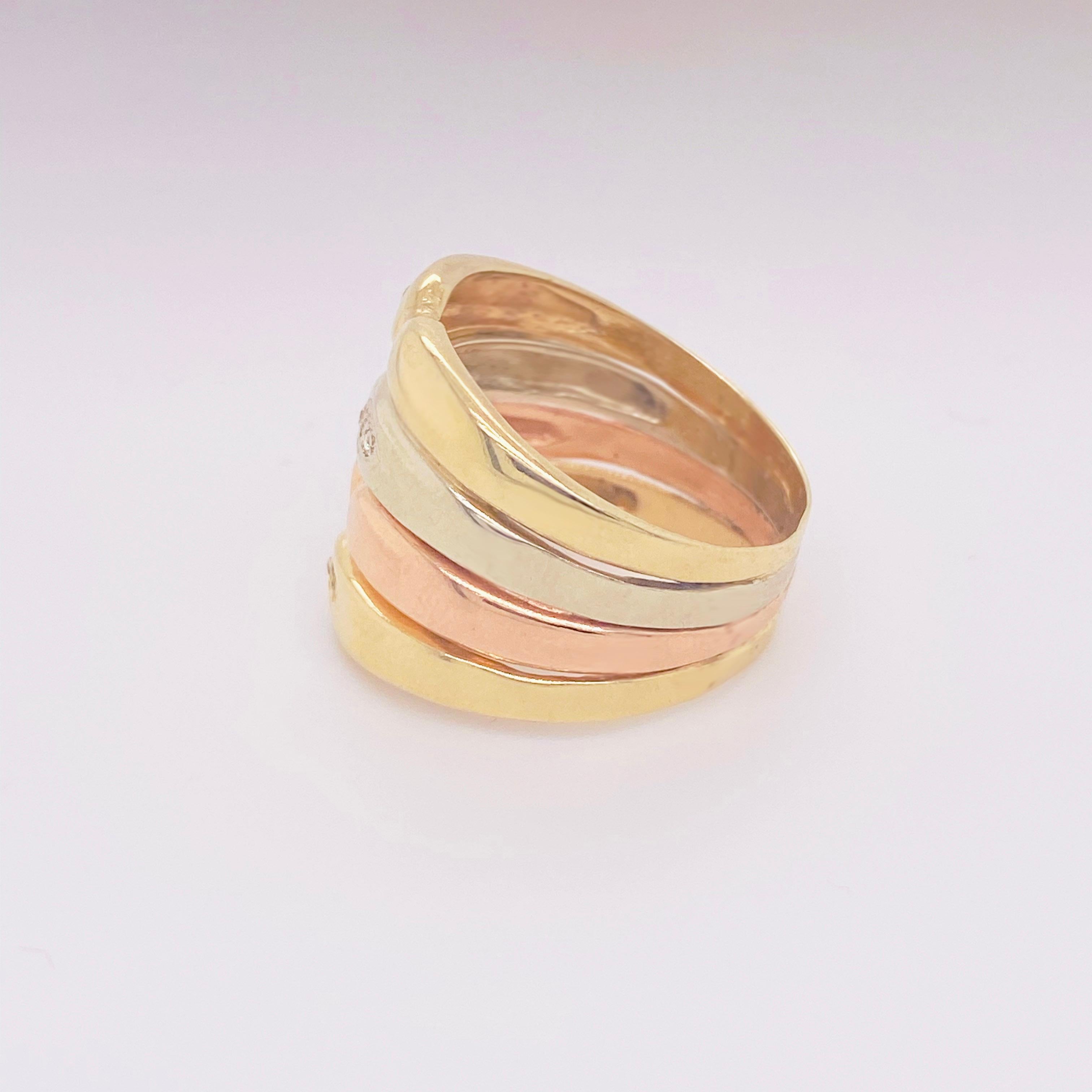 mixing white and yellow gold rings