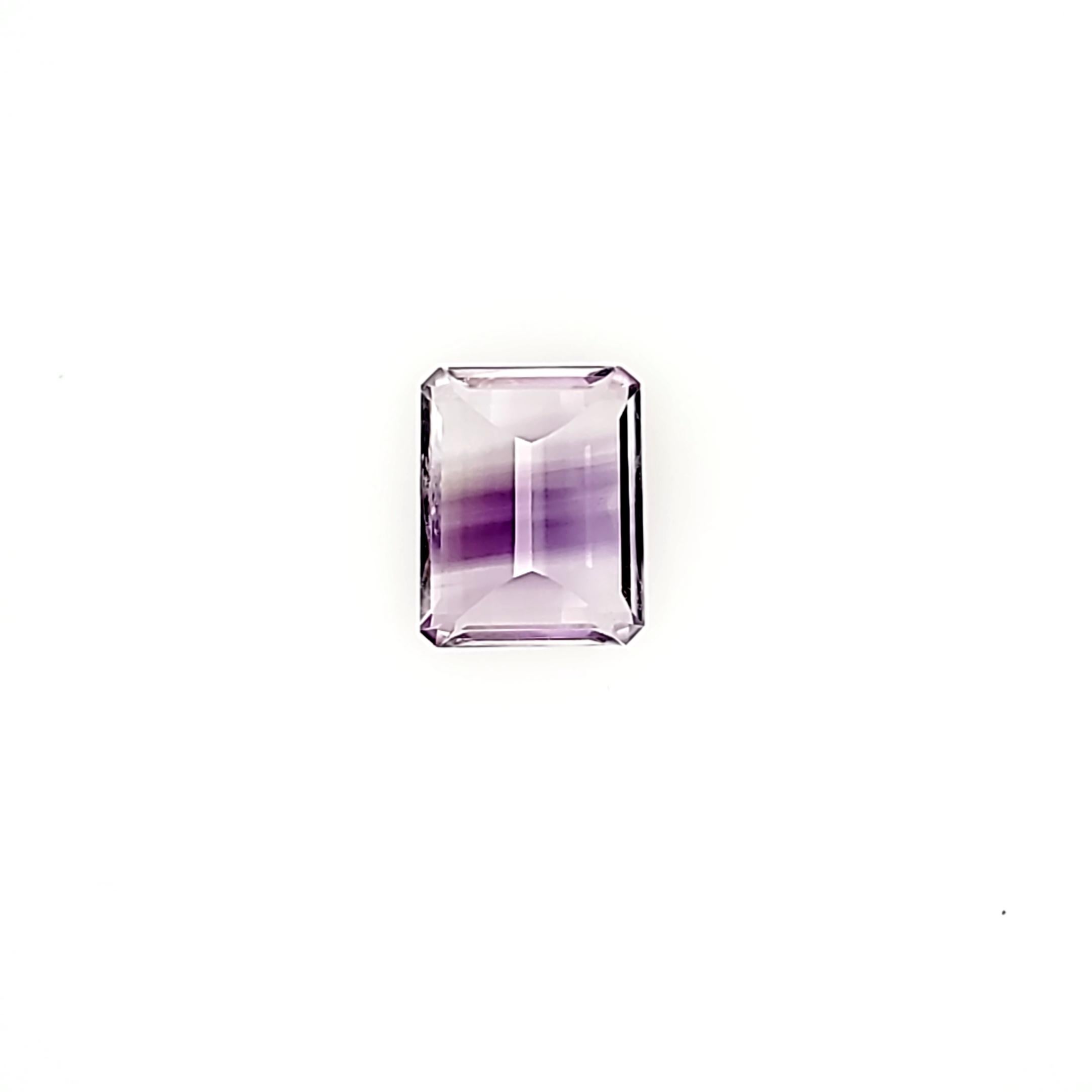 Women's or Men's Tri-Color Quartz (Clear Quartz/Amethyst/Clear Quartz)  21.37cts For Sale