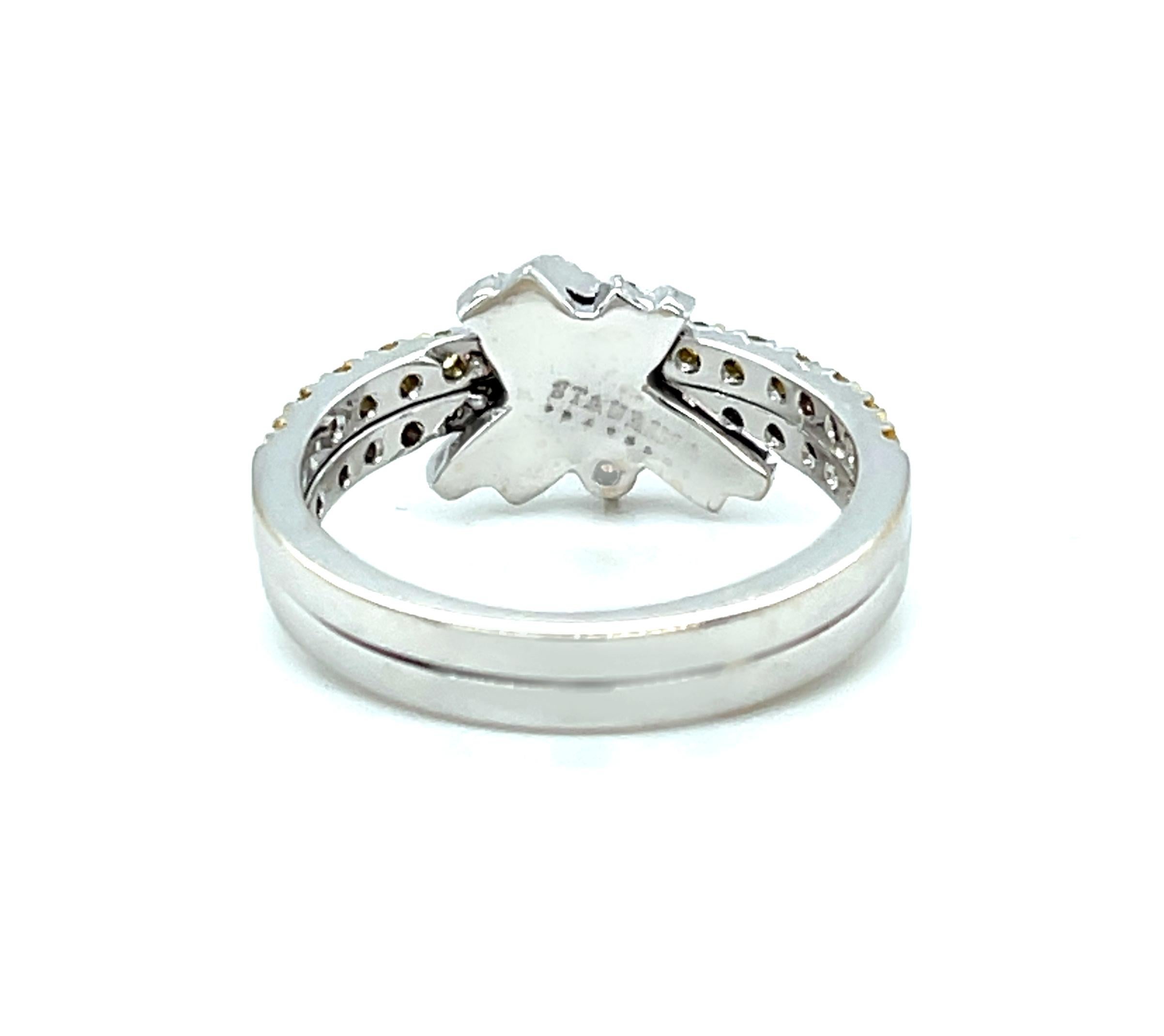 Women's or Men's Tri-Colored Diamond Criss Cross Band Ring in 18k White Gold  For Sale