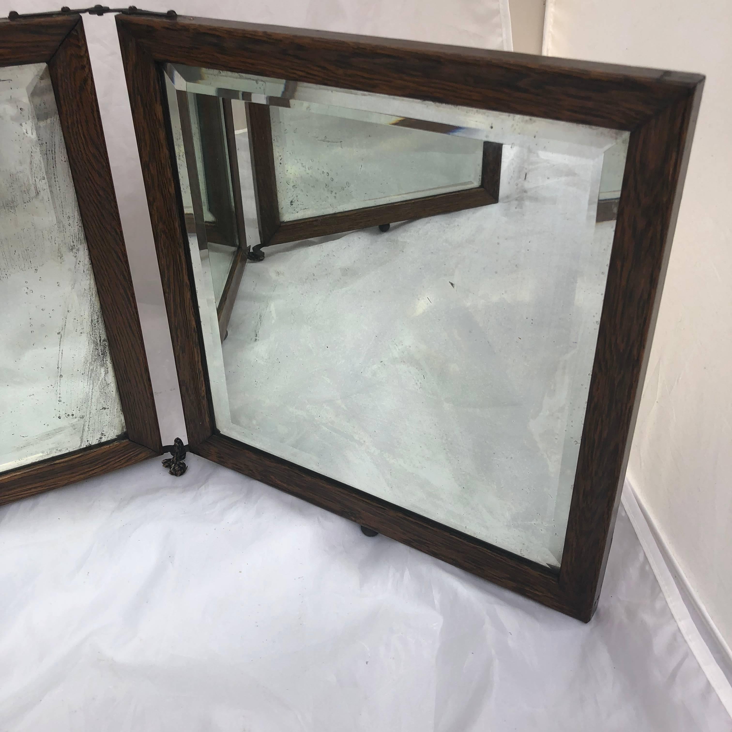 Tri-Fold Travel Vanity Or Dresser Mirror With Beveled Glass 2