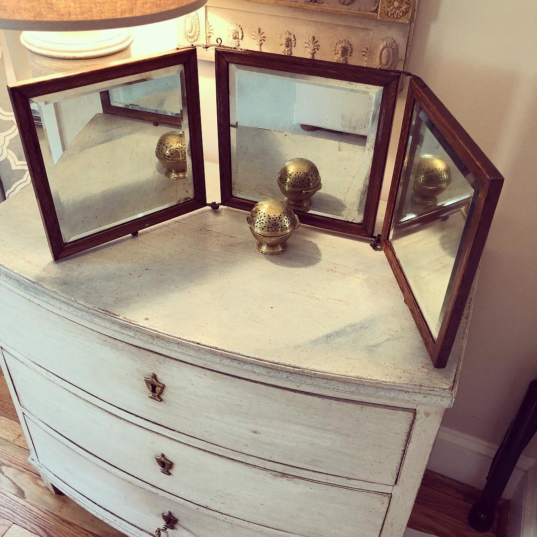 19th Century Tri-Fold Travel Vanity or Dresser Mirror with Beveled Glass For Sale