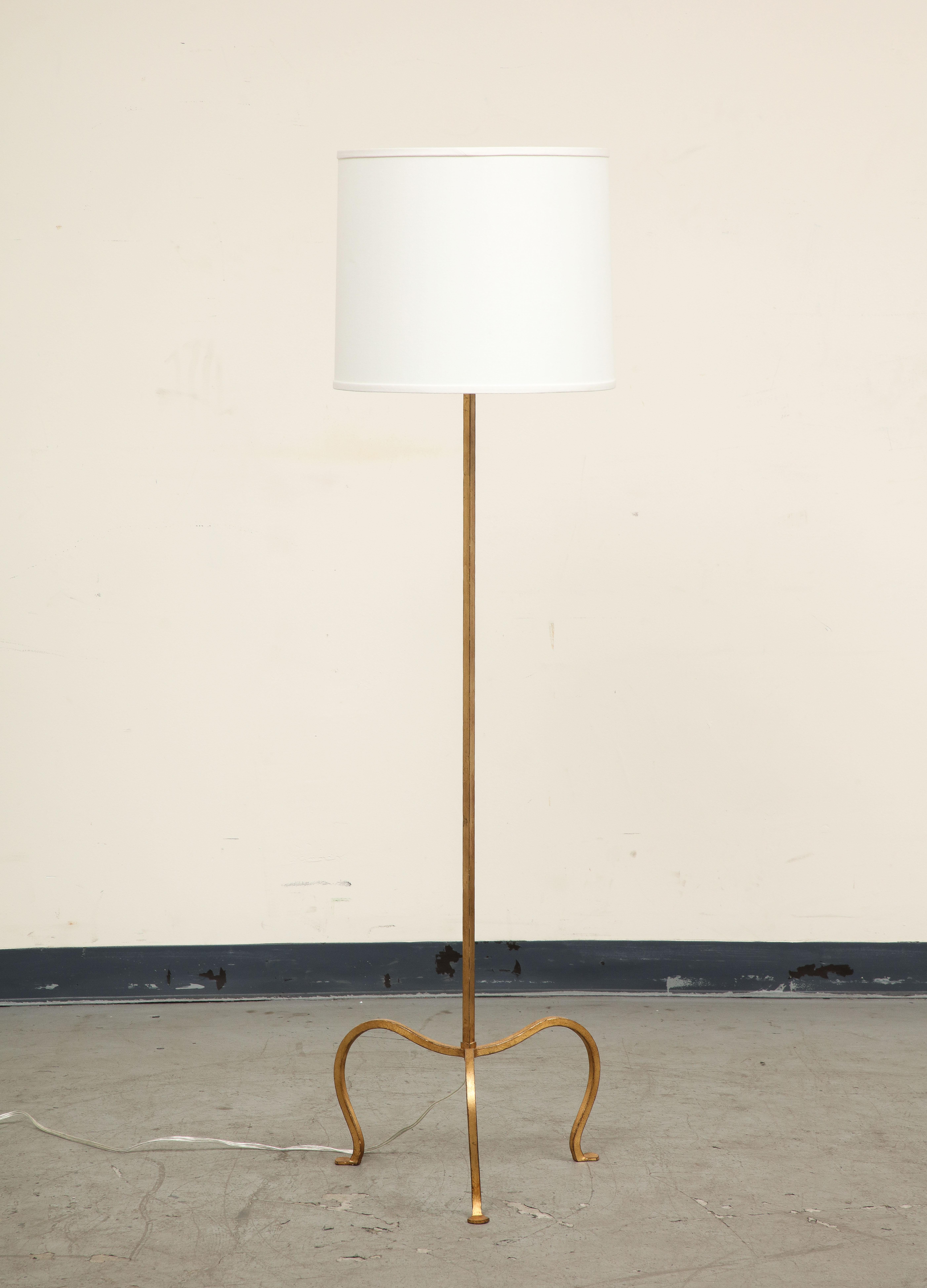 Albert Petite Tri-Leg floor lamp in gilded iron, by Visual Comfort. New custom shade. 