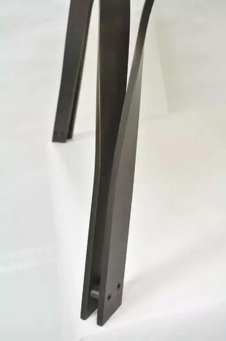 Tri-Mark Bronze Sculptural Round Glass Coffee Table After Roger Sprunger Dunbar en vente 1