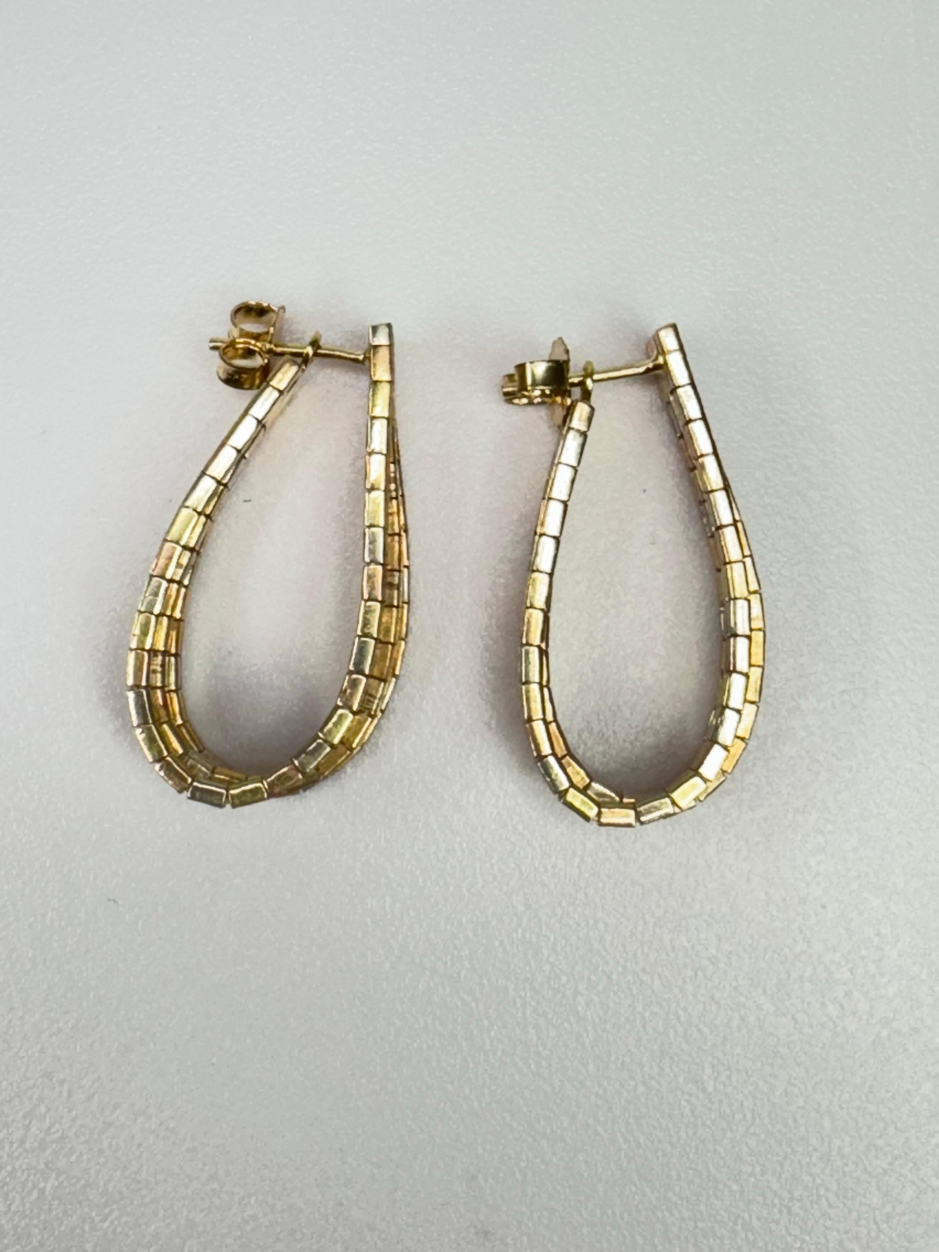 Tri-Tone Diamond Cut Hoop Earrings For Sale 4
