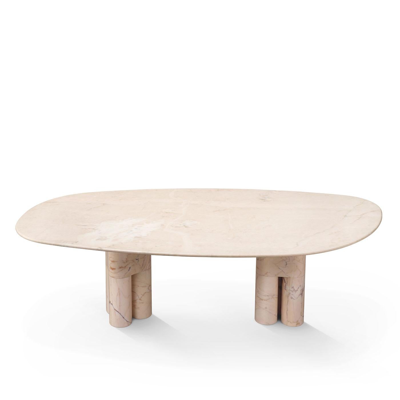 Table de salle à manger TRIA en marbre rose irrégulier du Portugal par L. Bozzoli Neuf - En vente à Milan, IT