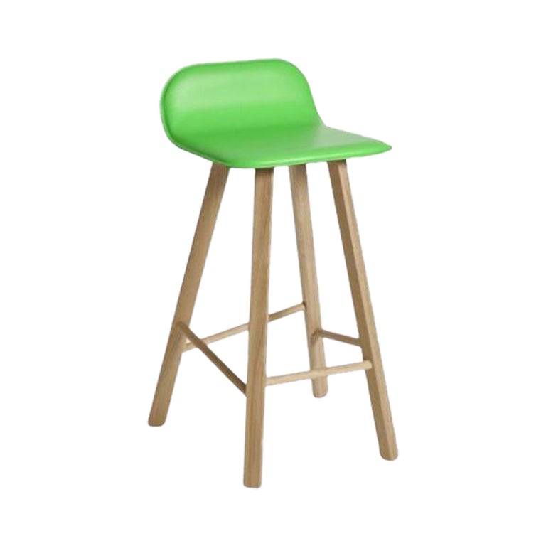 Tabouret Tria, dossier bas, cuir Verde Mela de Colé Italia
