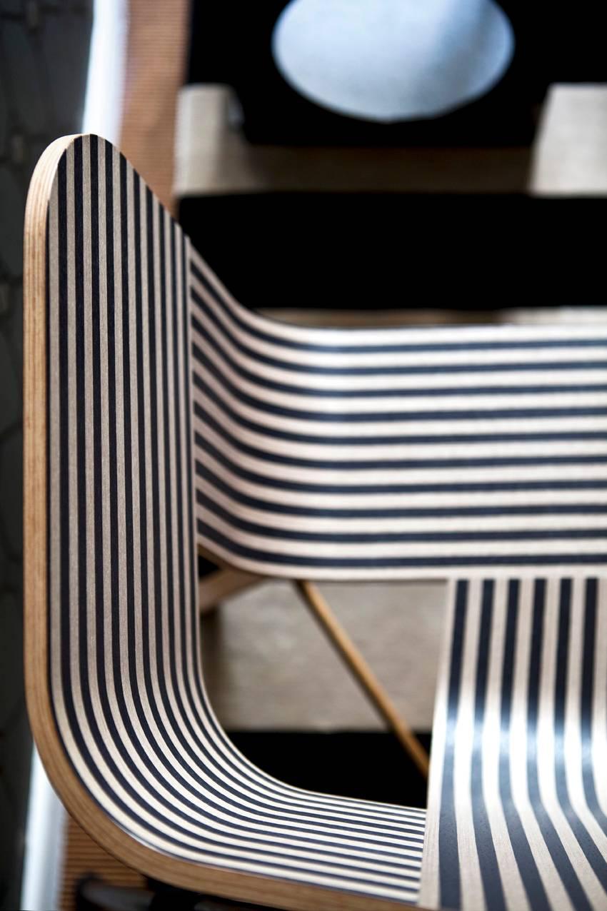 Minimalist Tria Wood Chair, Four Legs with Graphic Stripes Veneered Coat Ivory and Black For Sale