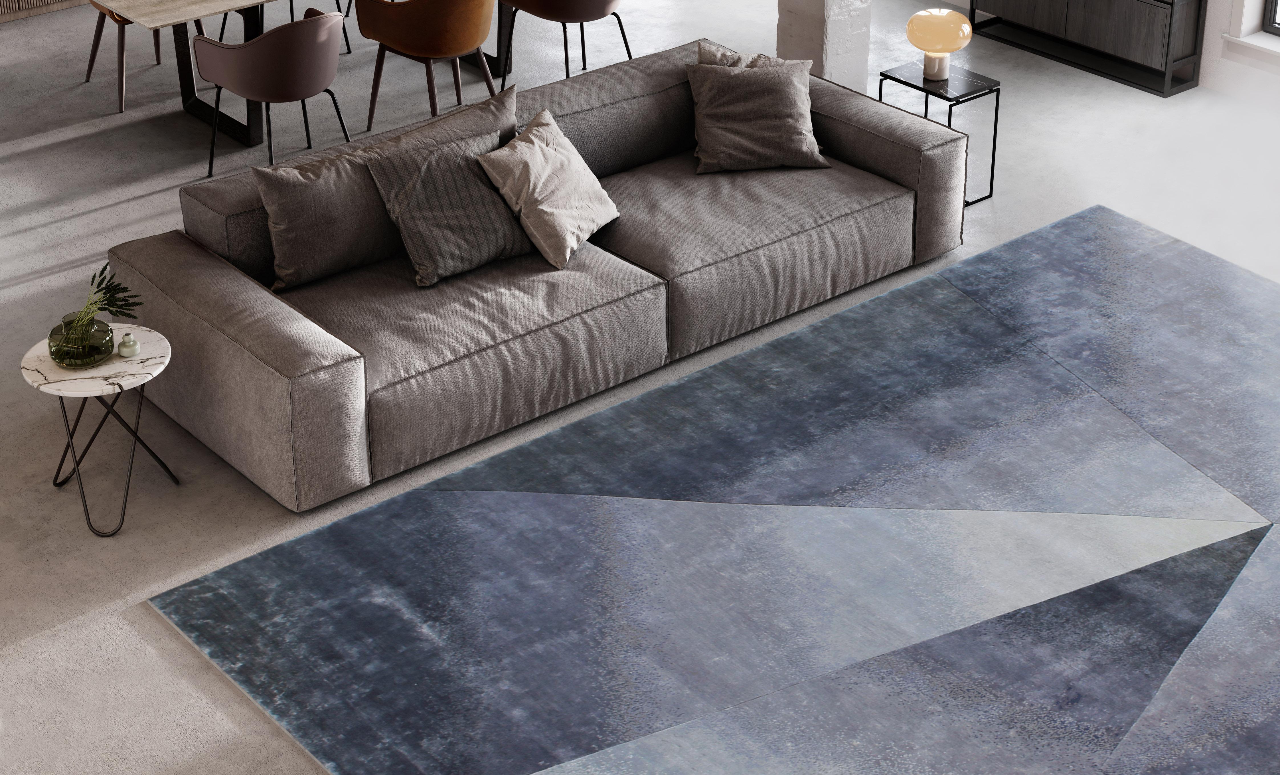 The ‘Urbane’ collection is the epitome of sophistication and refinement, best suited for your home. Every piece in this range of contemporary and modern carpets is a testimony to Hands’ unchanging quality and timeless designs.

Designed by Hands