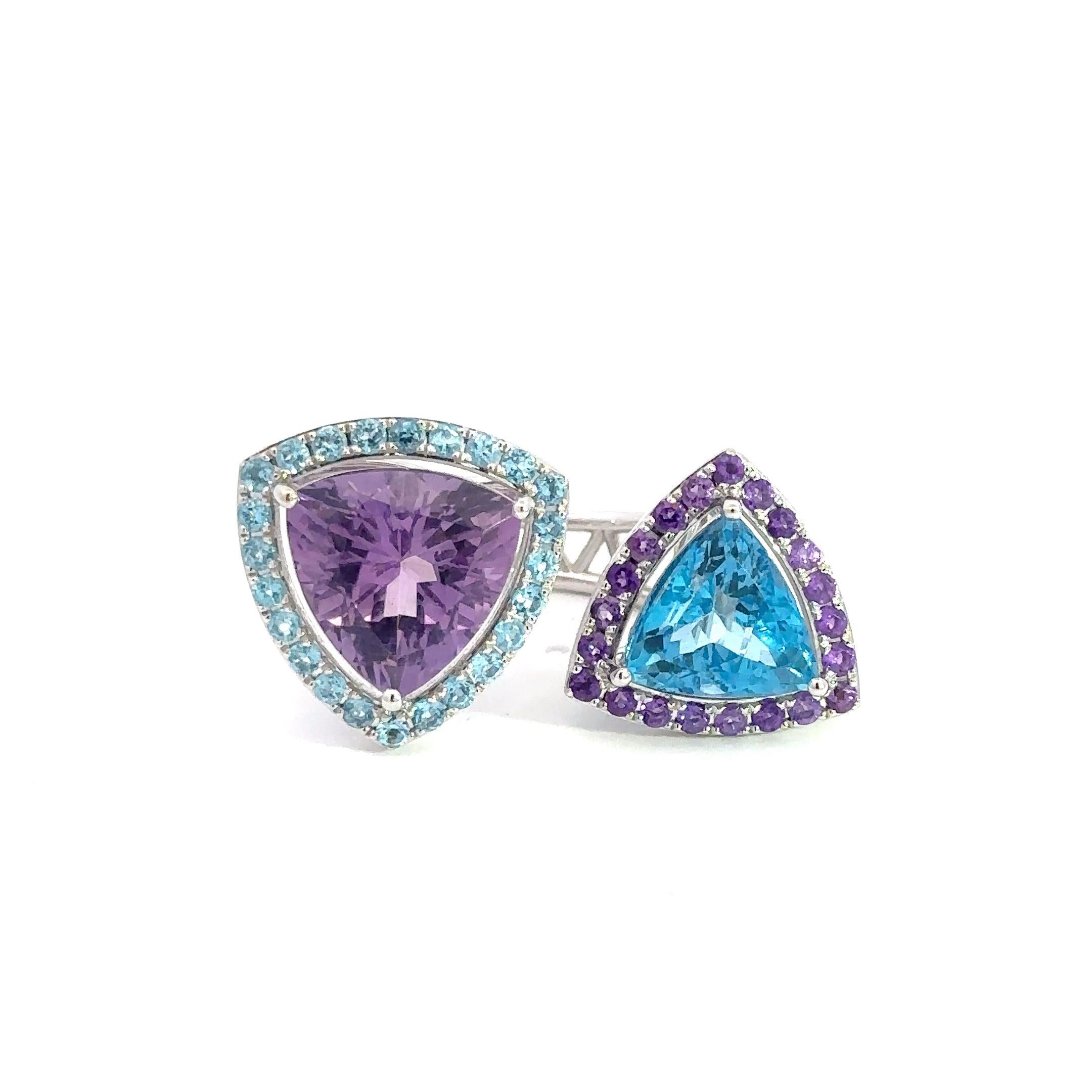 EARRINGS

18K White Gold (Matching Ring Avaliable)

Weight 7,84 GMS 

Amethyst -22/7.08 Cts 

Blue Topaz-22/4.34 Cts

Introducing the 