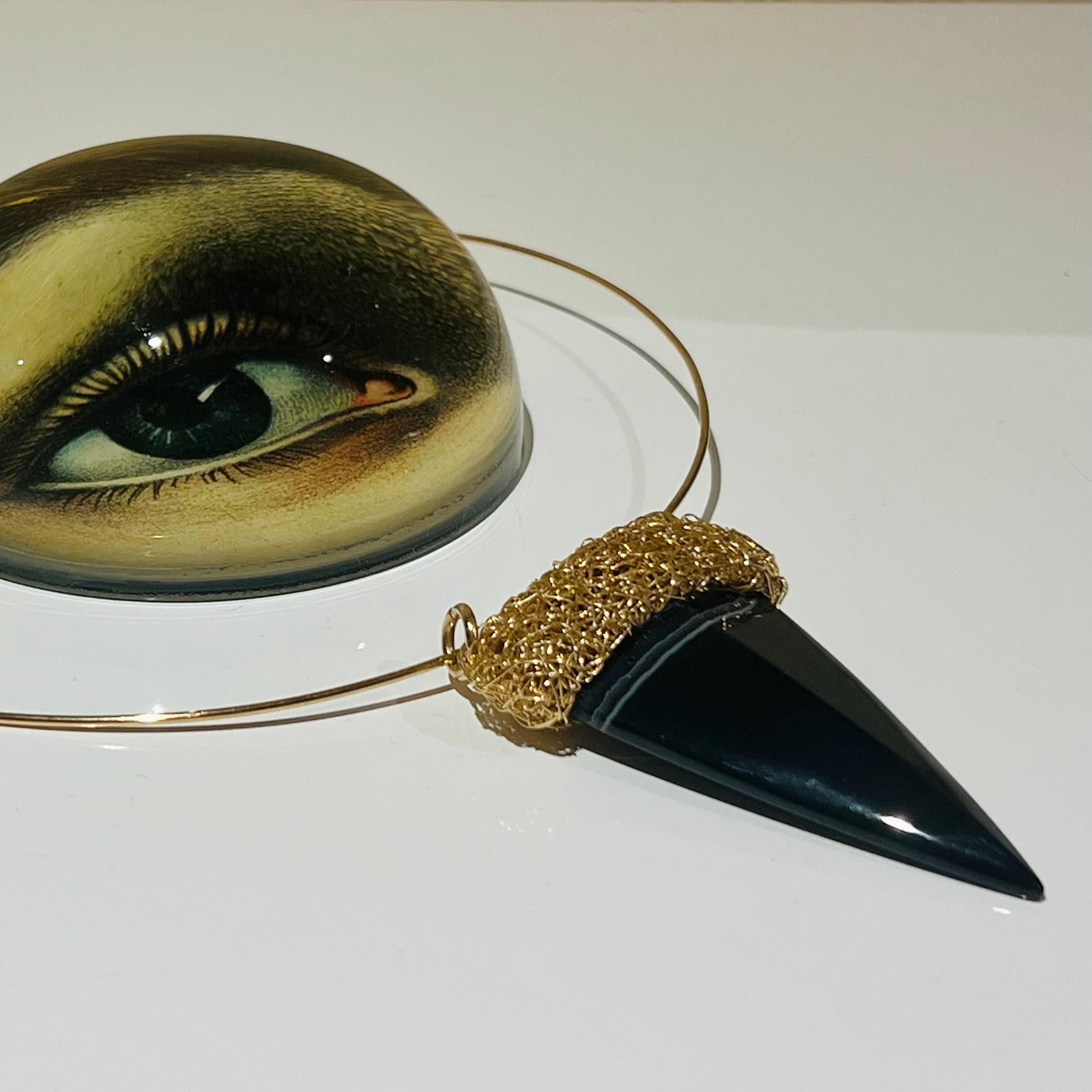 Femenino o masculino Collar triangular de ágata negra de cóctel o de fantasía en venta
