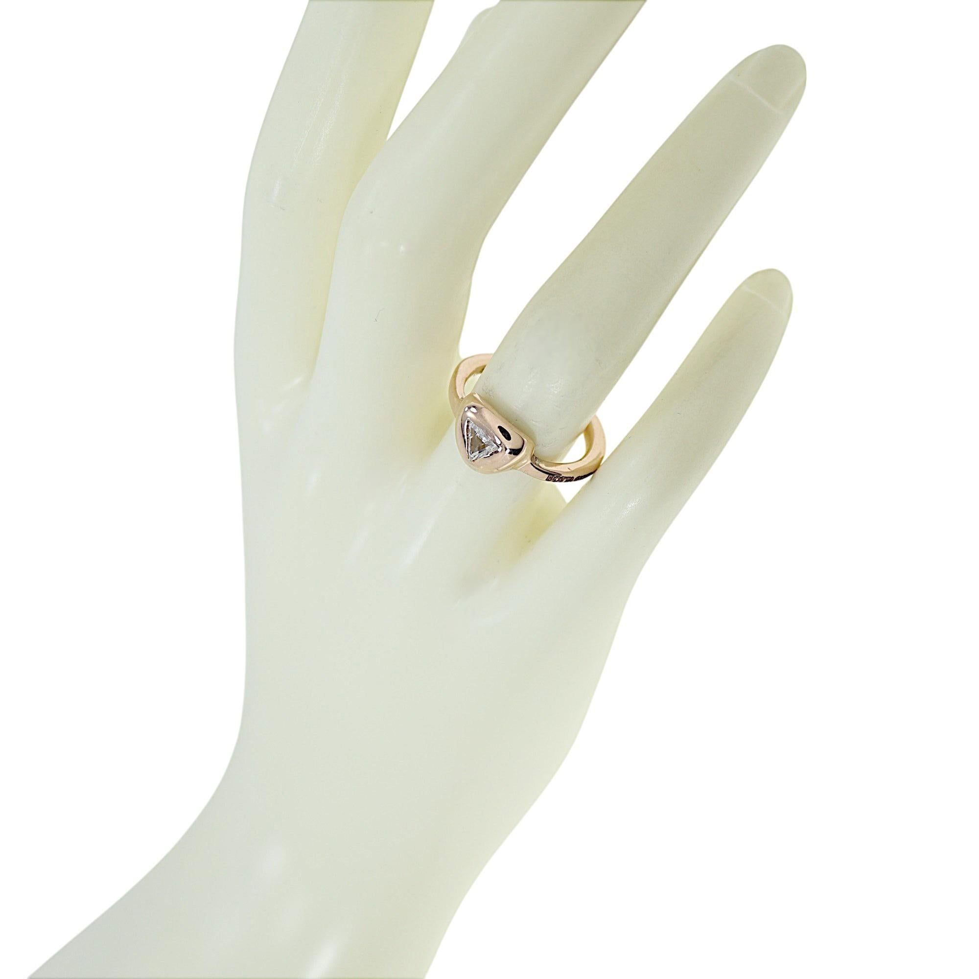 Donna Triangle Cut White Diamond Rose Gold Engagement Ring Botta Gioielli Italy in vendita