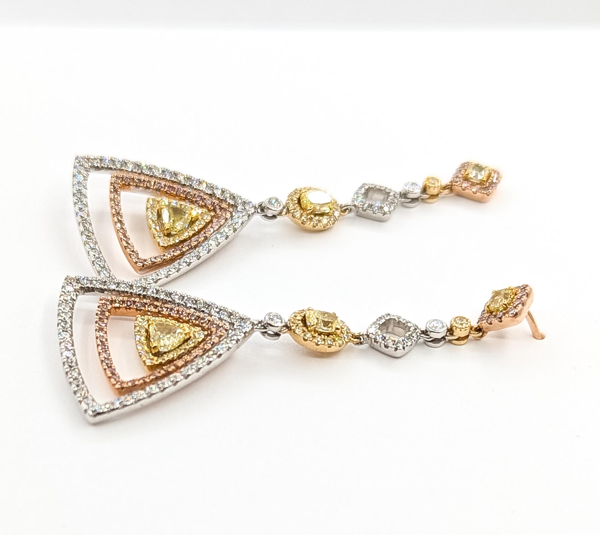 Pendientes Halo Colgantes Triangulares de Oro Bicolor de 14k en Excelente estado para la venta en Bloomington, MN