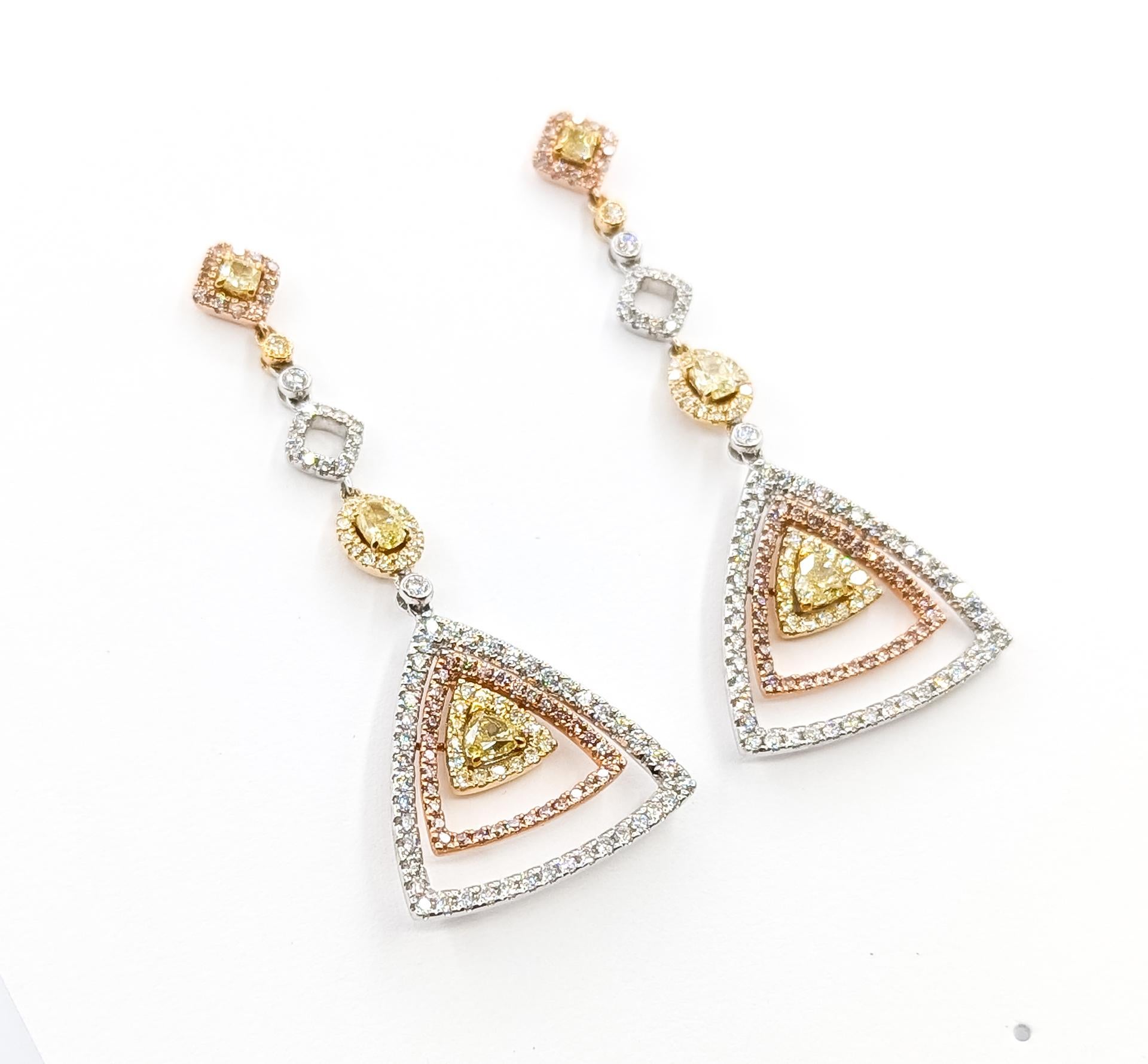 Pendientes Halo Colgantes Triangulares de Oro Bicolor de 14k en venta 1