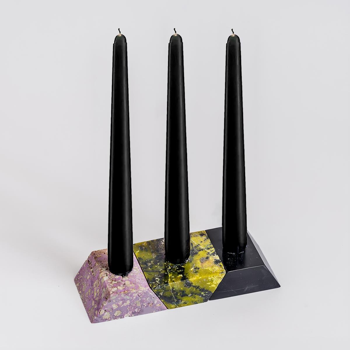 Puzzle di gemme a triangolo / Candelabro a 3 pezzi Lilla, Onice nera, Serpentino verde In condizioni Nuovo in vendita a Pacasmayo, PE