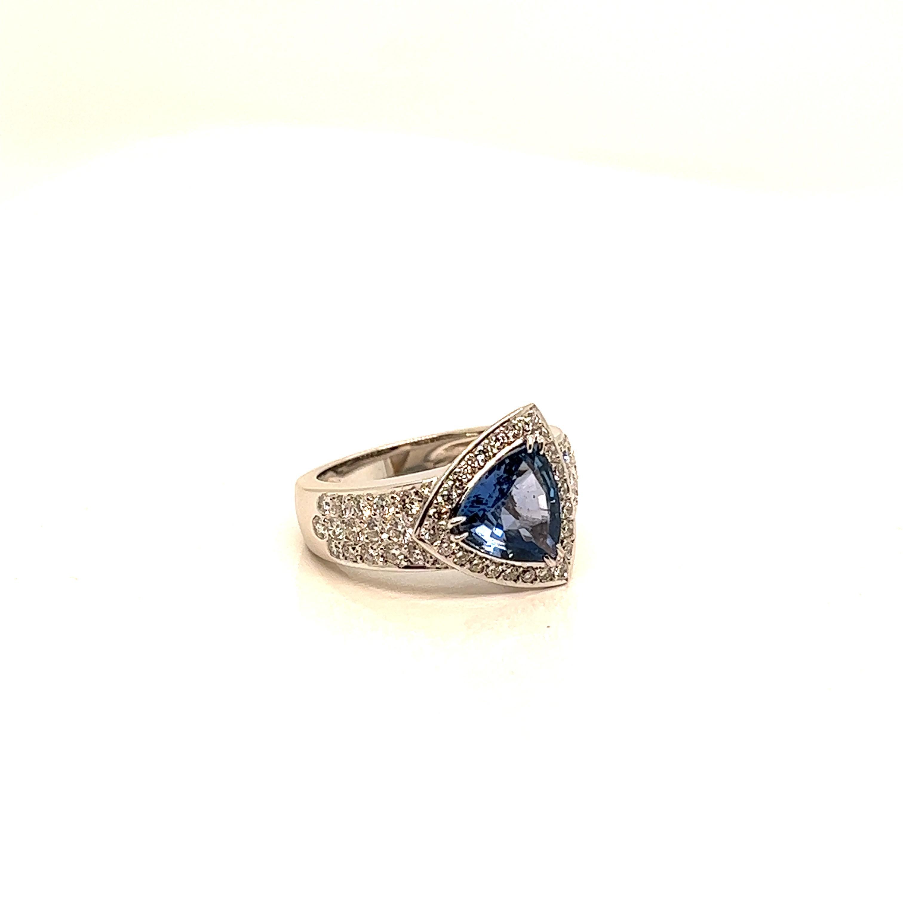 Trillion Cut Cocktail Ring Triangle Sapphire  Diamonds White Gold 18 Karat For Sale