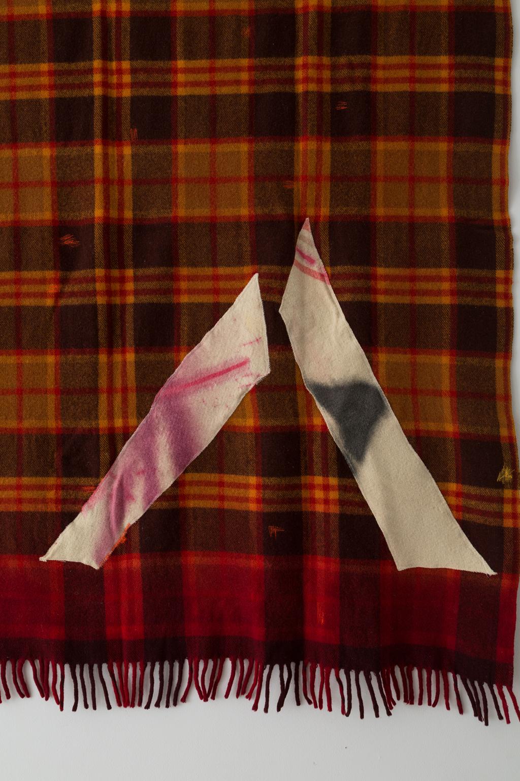 Dans le cadre du Blanket Project, Naomi Clark crée ce qu'elle appelle des Quilt Paintings. Elle redonne vie à de vieilles couvertures de camping en laine et en coton récupérées sur EBay, dans des marchés aux puces et des vide-greniers. Naomi décrit