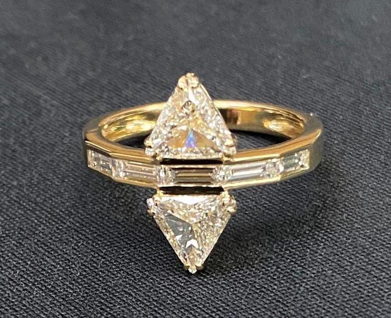Triangle Shape Diamonds Yellow Gold Original Unique Engagement 18K Ring ...