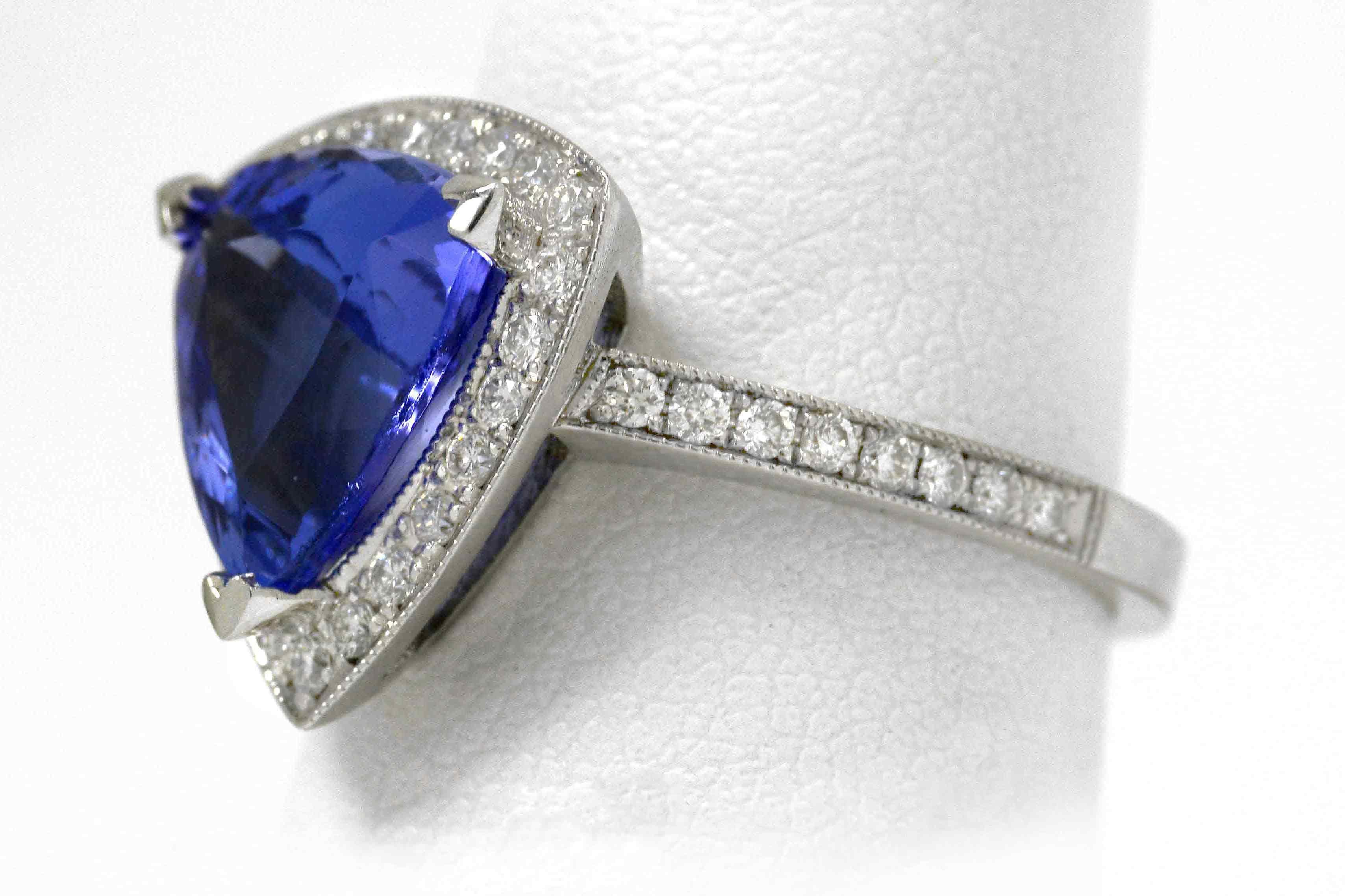 Art Deco 3.60 Carat Triangle Tanzanite Diamond Engagement Ring For Sale