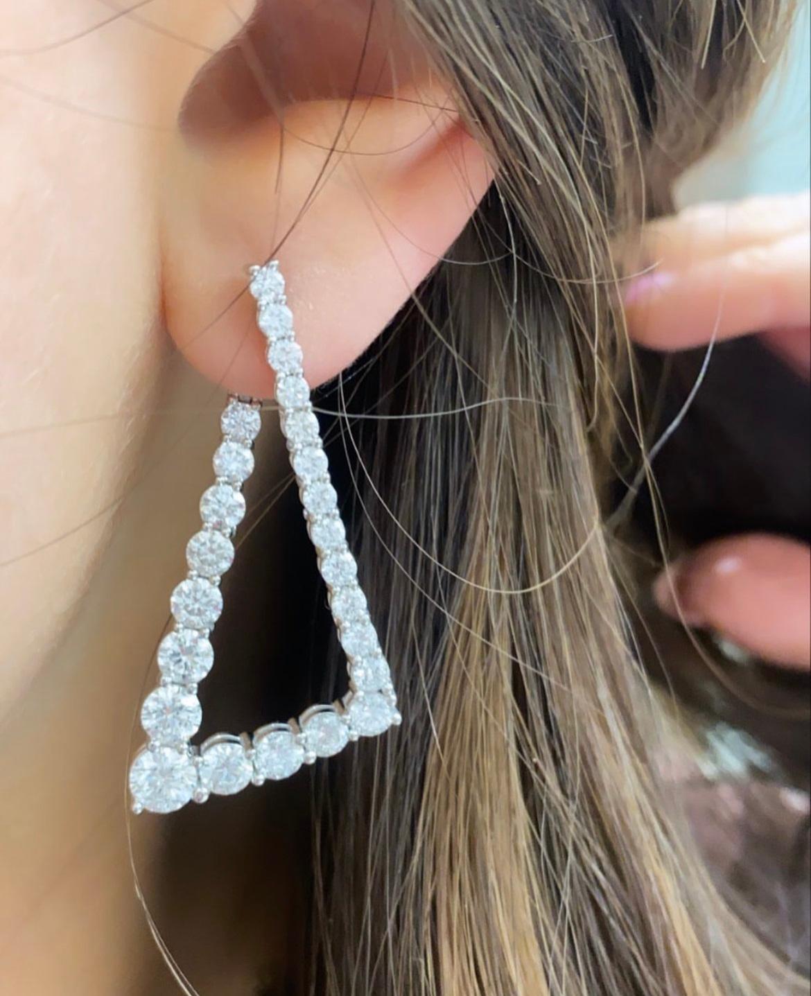 Modern 7.78 Carats Triangle Twist Diamond Earrings, 14 karat white gold For Sale