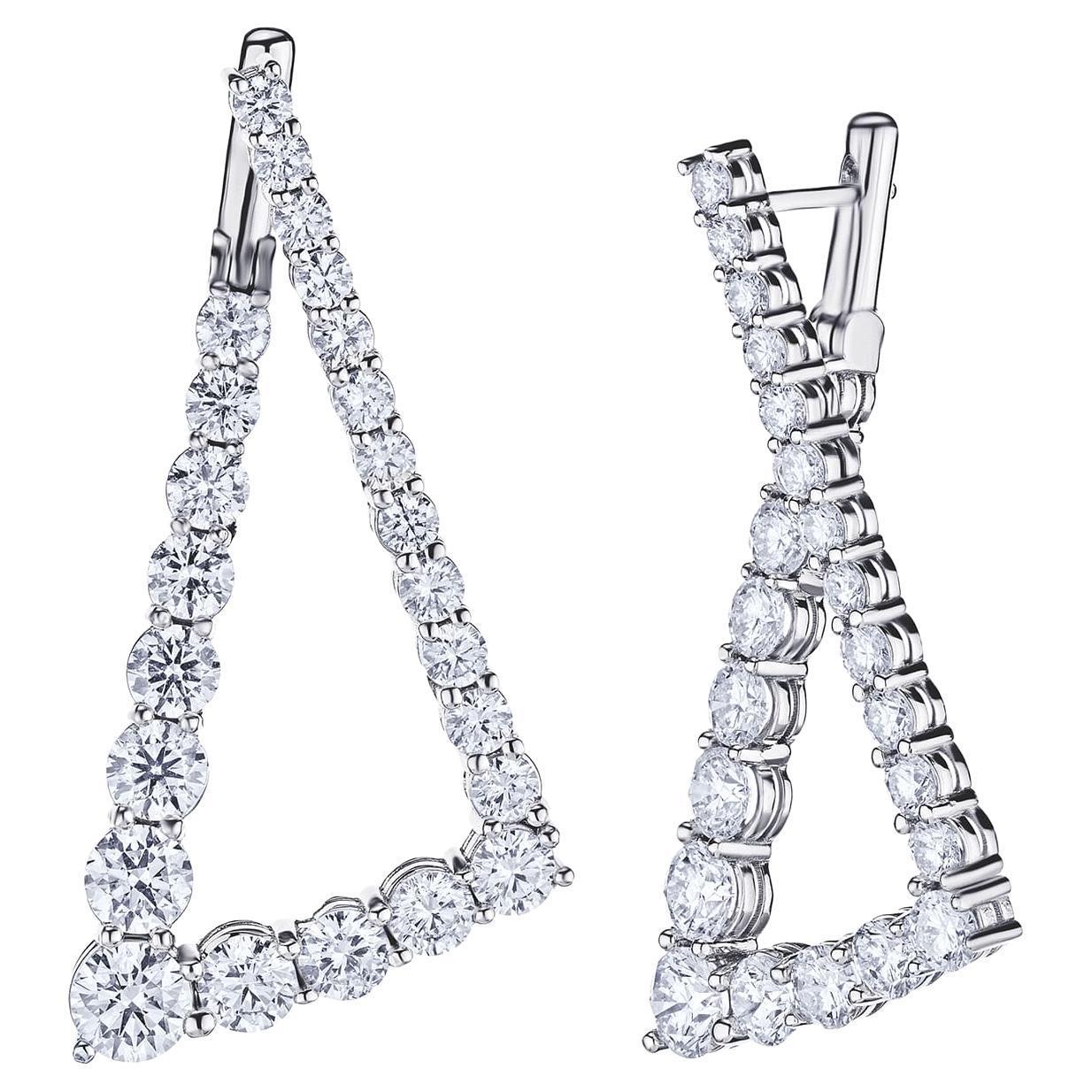 7.78 Carats Triangle Twist Diamond Earrings, 14 karat white gold For Sale