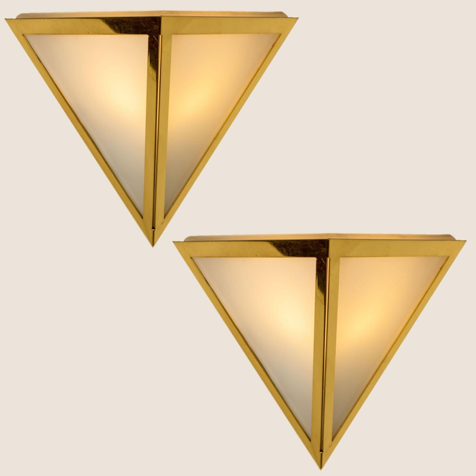Triangle White Glass and Brass Wall Lights by Glashütte Limburg, 1970s In Good Condition For Sale In Rijssen, NL