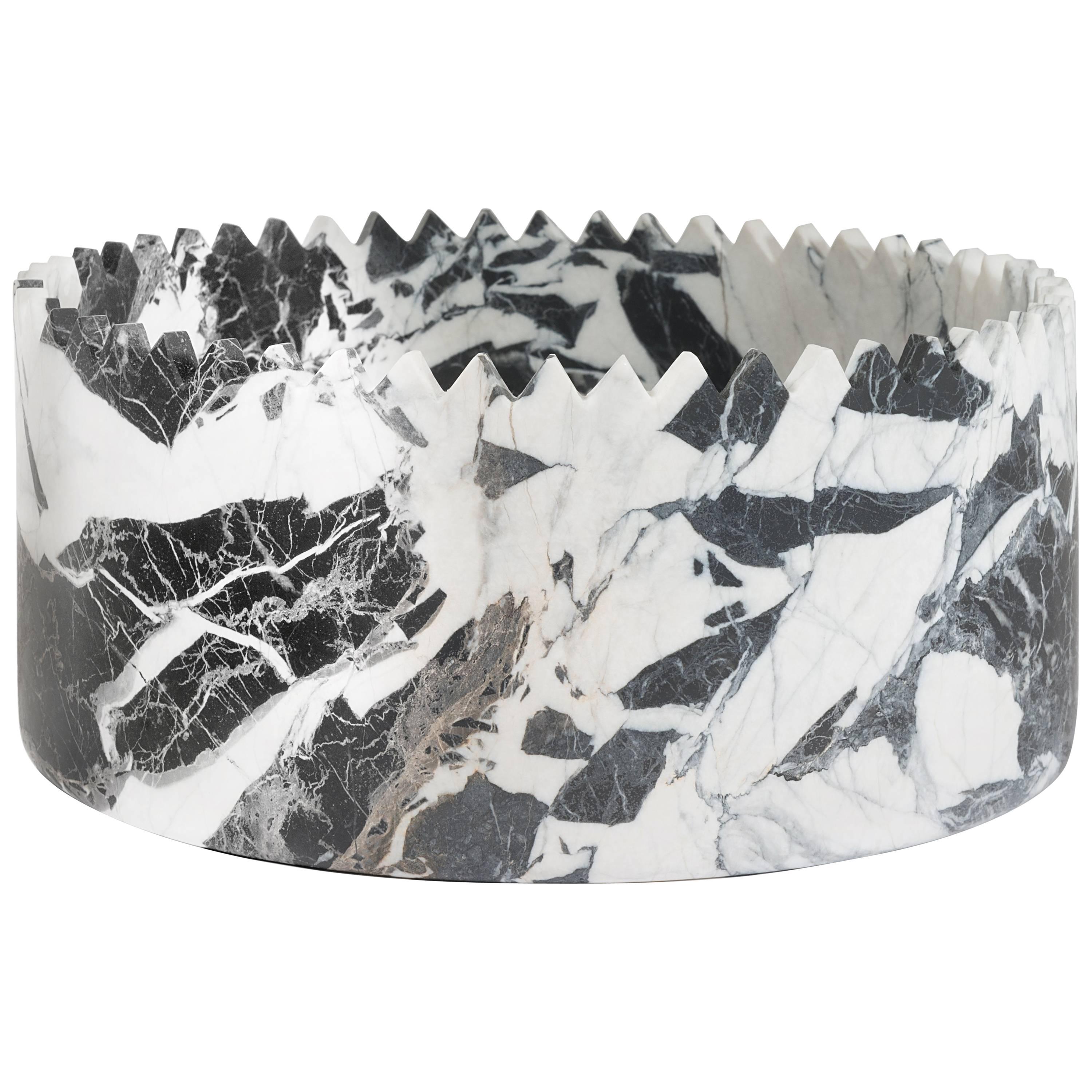 Triangoli Black Vase L, by David/Nicolas for Editions Milano For Sale