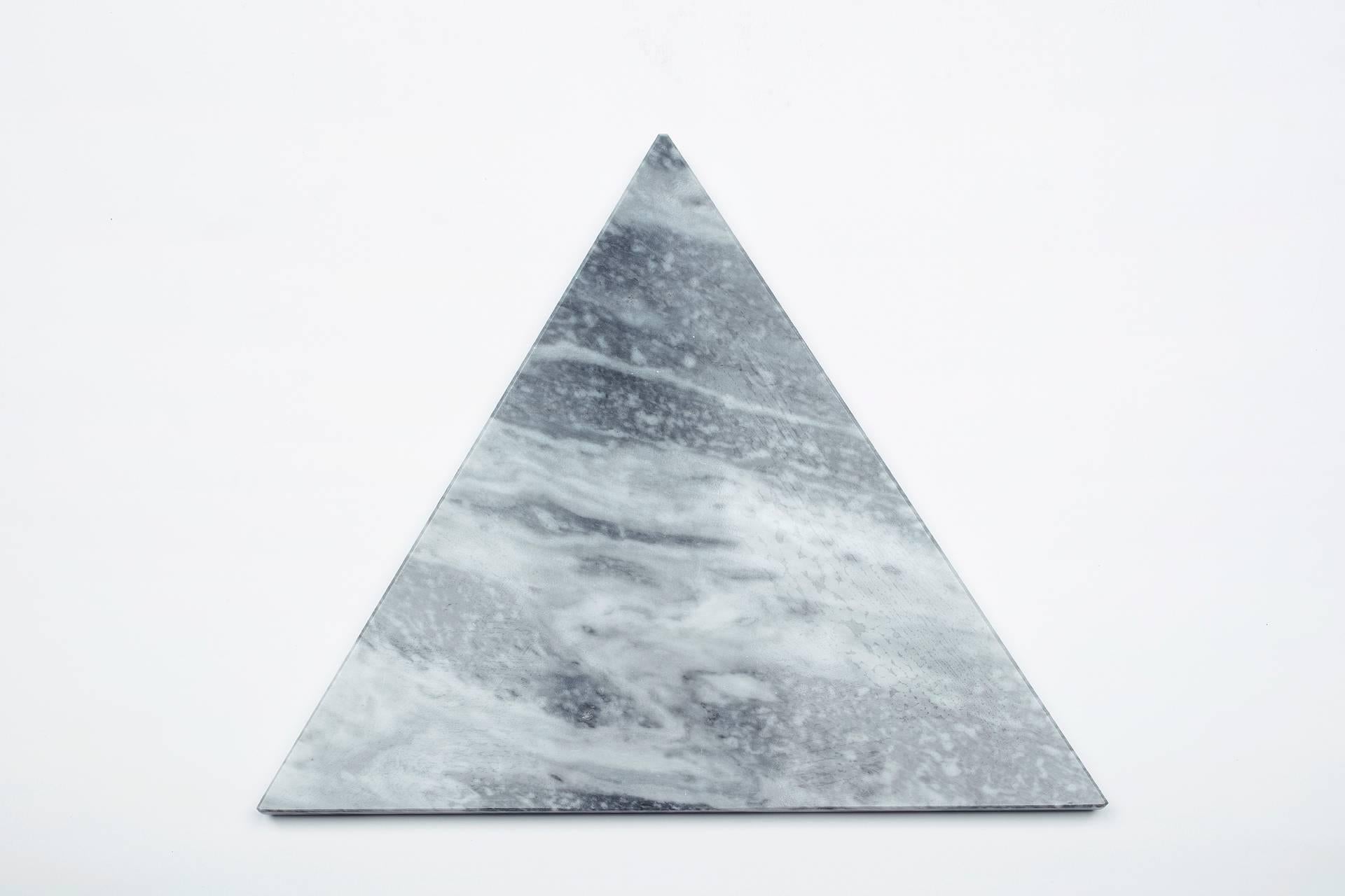 Appliqué Triangular Black Marble Cutting Board and Serving Tray