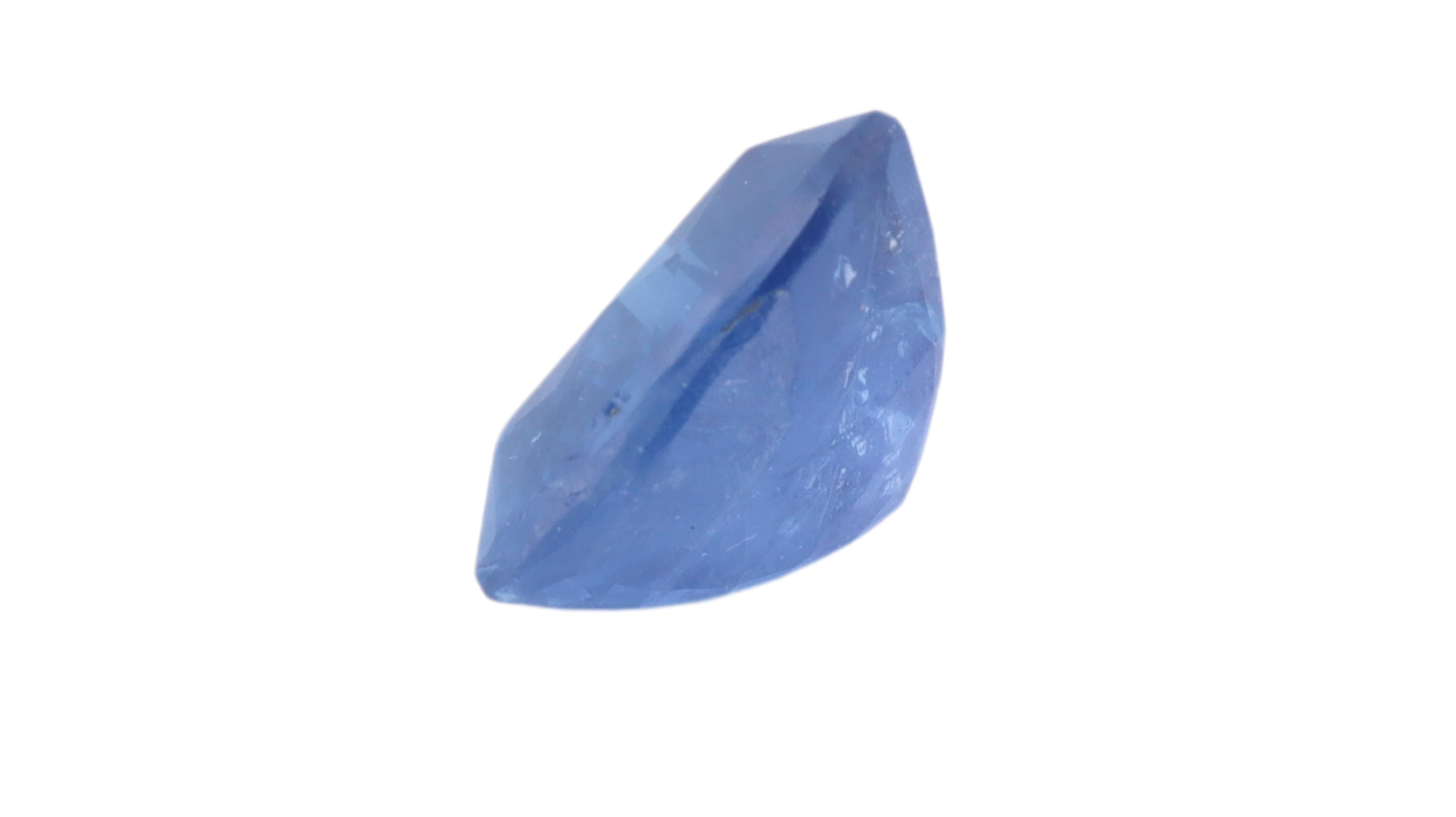 Triangular Blue Sapphire from Sri Lanka - 2.61ct In New Condition For Sale In Antwerpen, BE