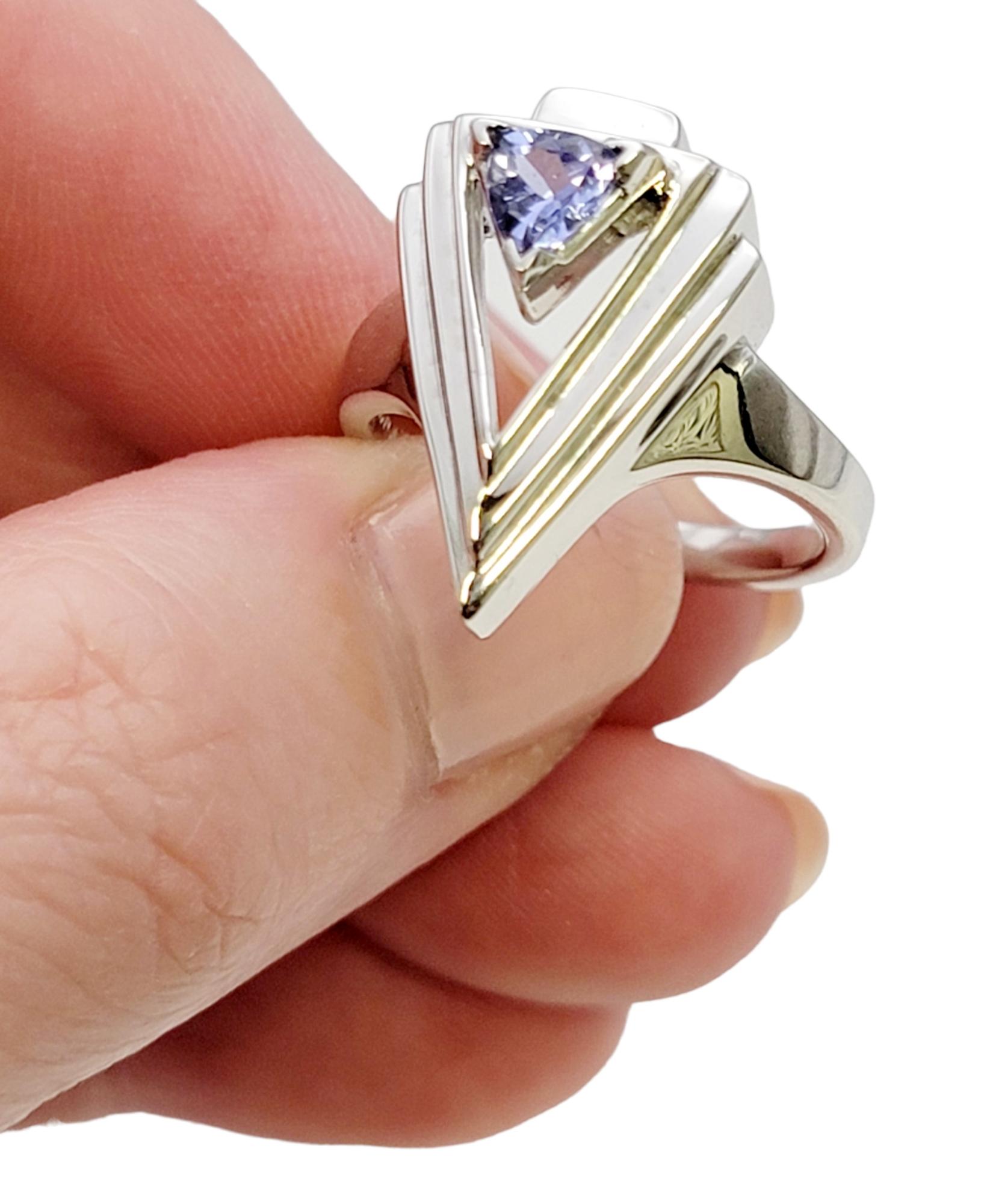 Triangular Brilliant Cut Natural Tanzanite Modern Open Arrow Ring in Platinum For Sale 6