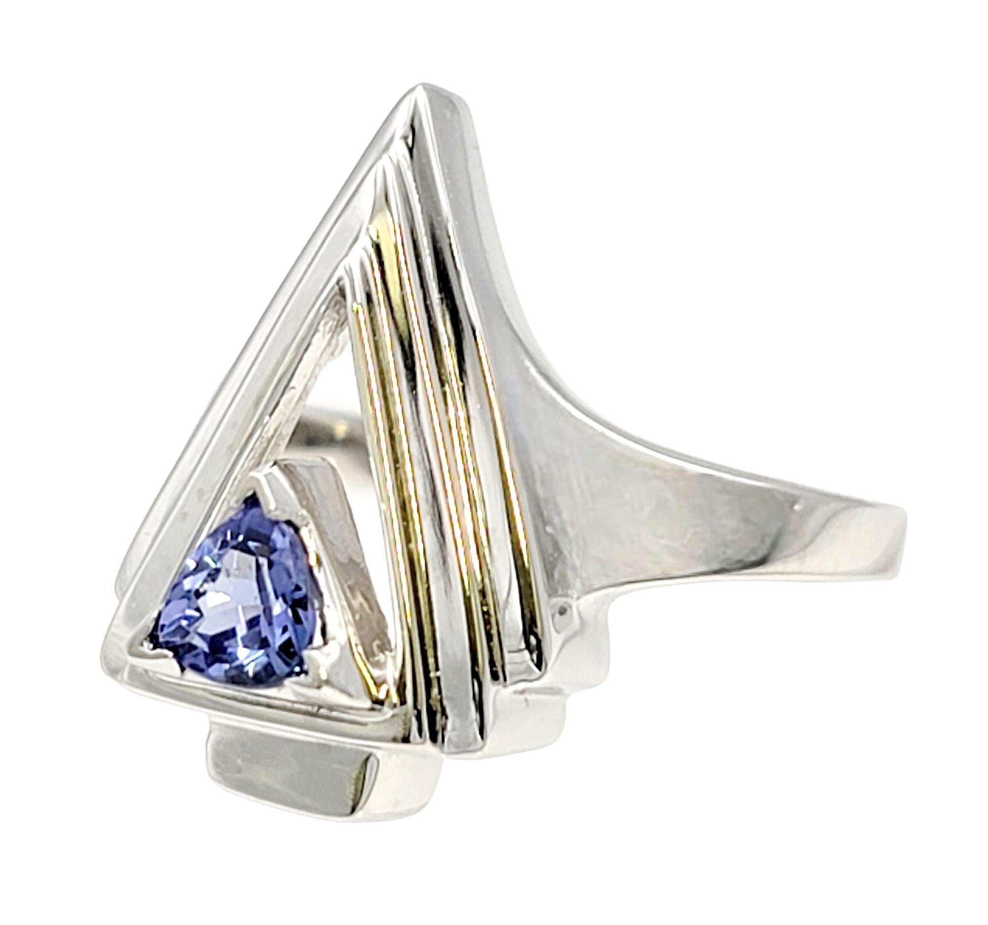 Women's Triangular Brilliant Cut Natural Tanzanite Modern Open Arrow Ring in Platinum For Sale
