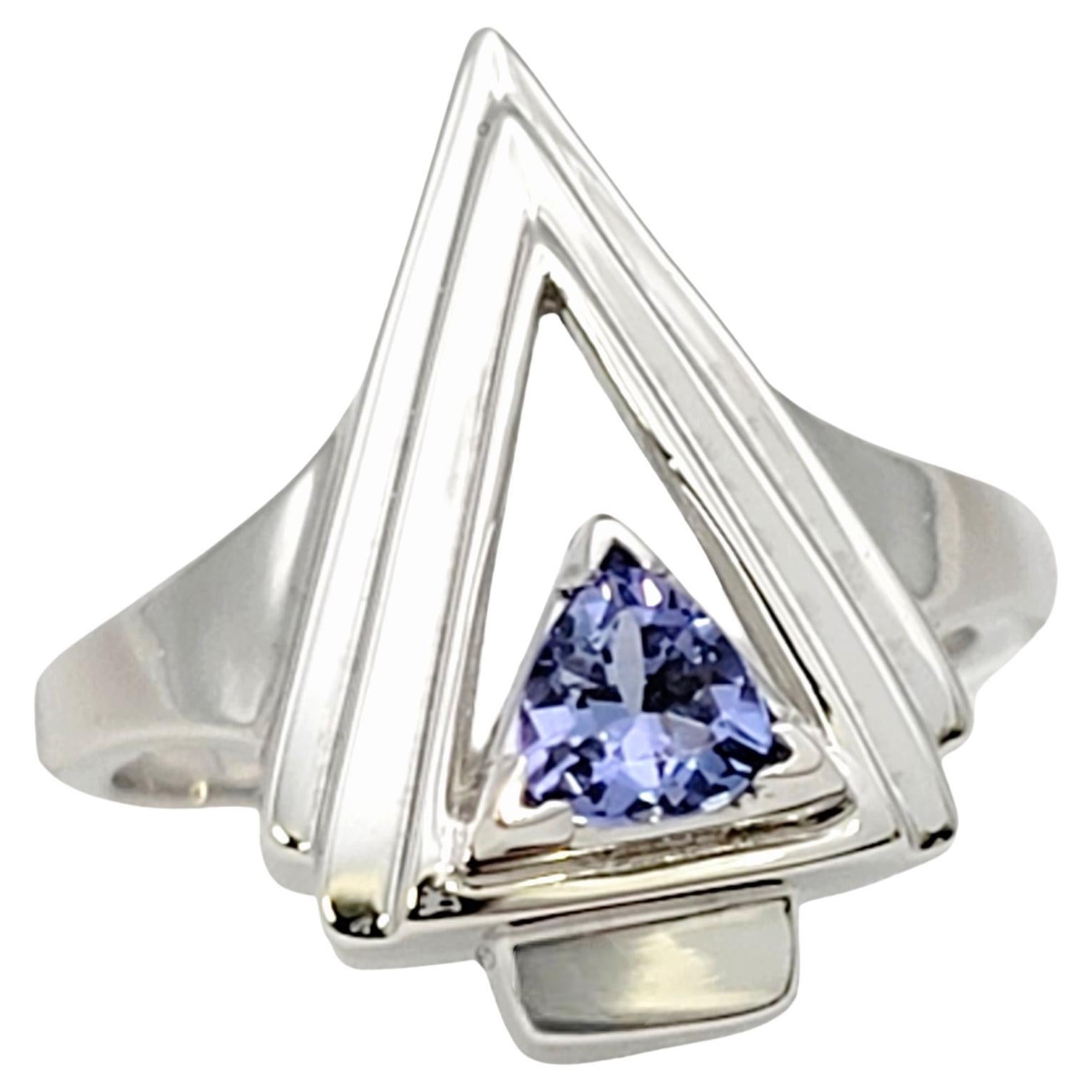 Triangular Brilliant Cut Natural Tanzanite Modern Open Arrow Ring in Platinum For Sale