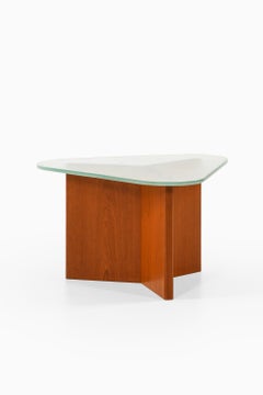 Triangular Coffee Table in Elm and Raw Glass Top by Axel Einar Hjorth, 1940's
