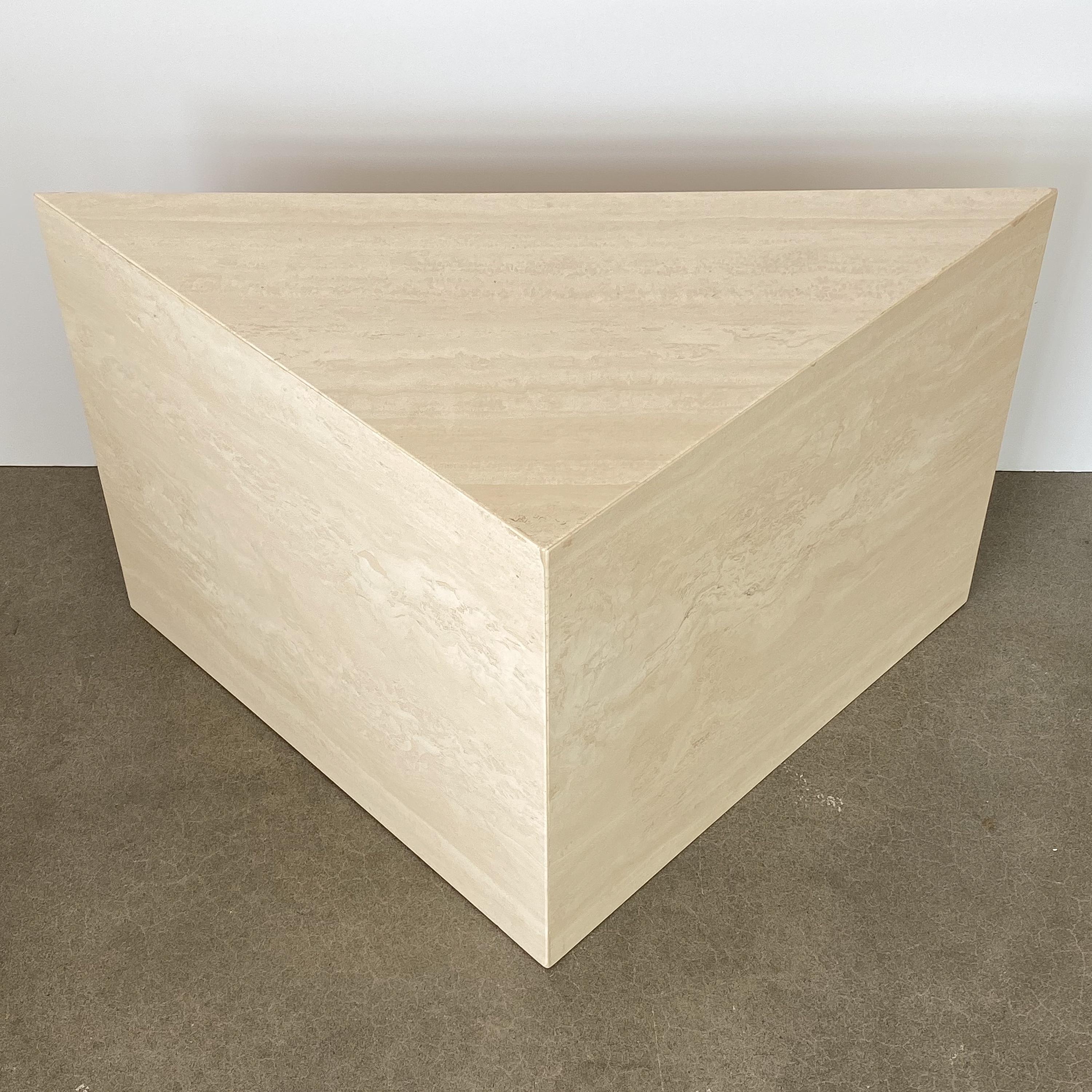 Triangular Italian Travertine End or Side Table In Excellent Condition In Chicago, IL