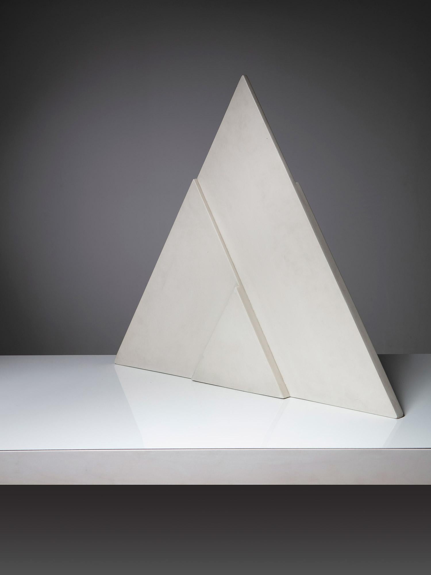 Italian Triangular Lacquered Wood Sculpture by The Vallé, Italy, 1969 For Sale