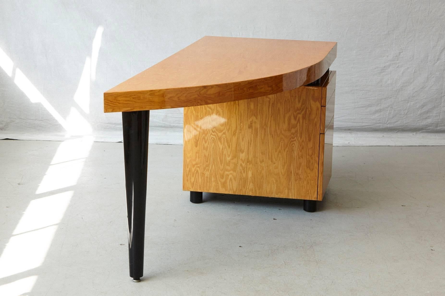 Triangular Memphis Style Inspired Lacquered 'Boca Desk' by Leon Rosen for Pace For Sale 5