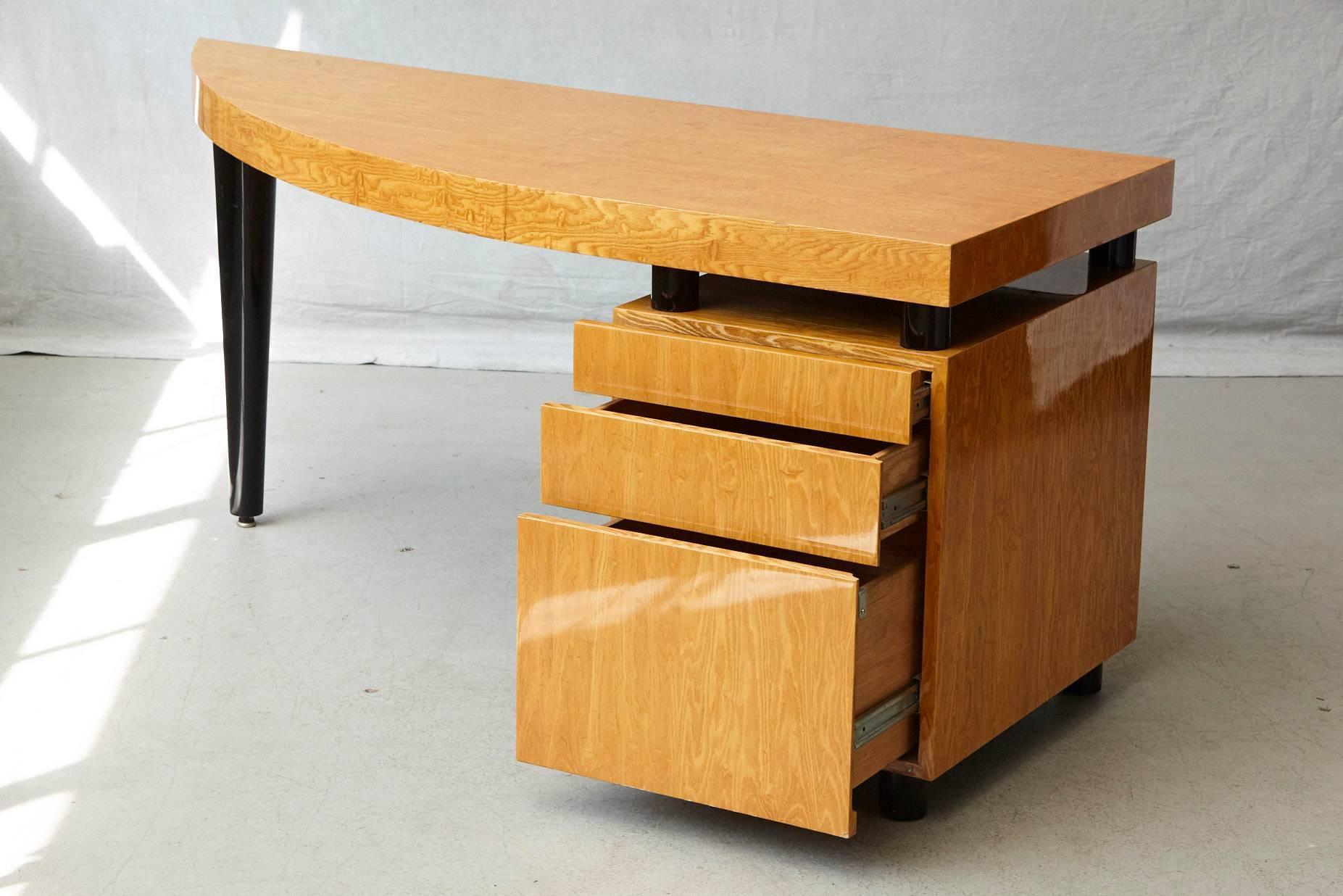 Triangular Memphis Style Inspired Lacquered 'Boca Desk' by Leon Rosen for Pace For Sale 2