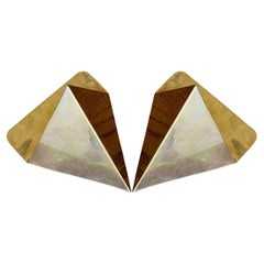 Paire de serre-livres triangulaires en laiton, minimalistes et sculpturaux