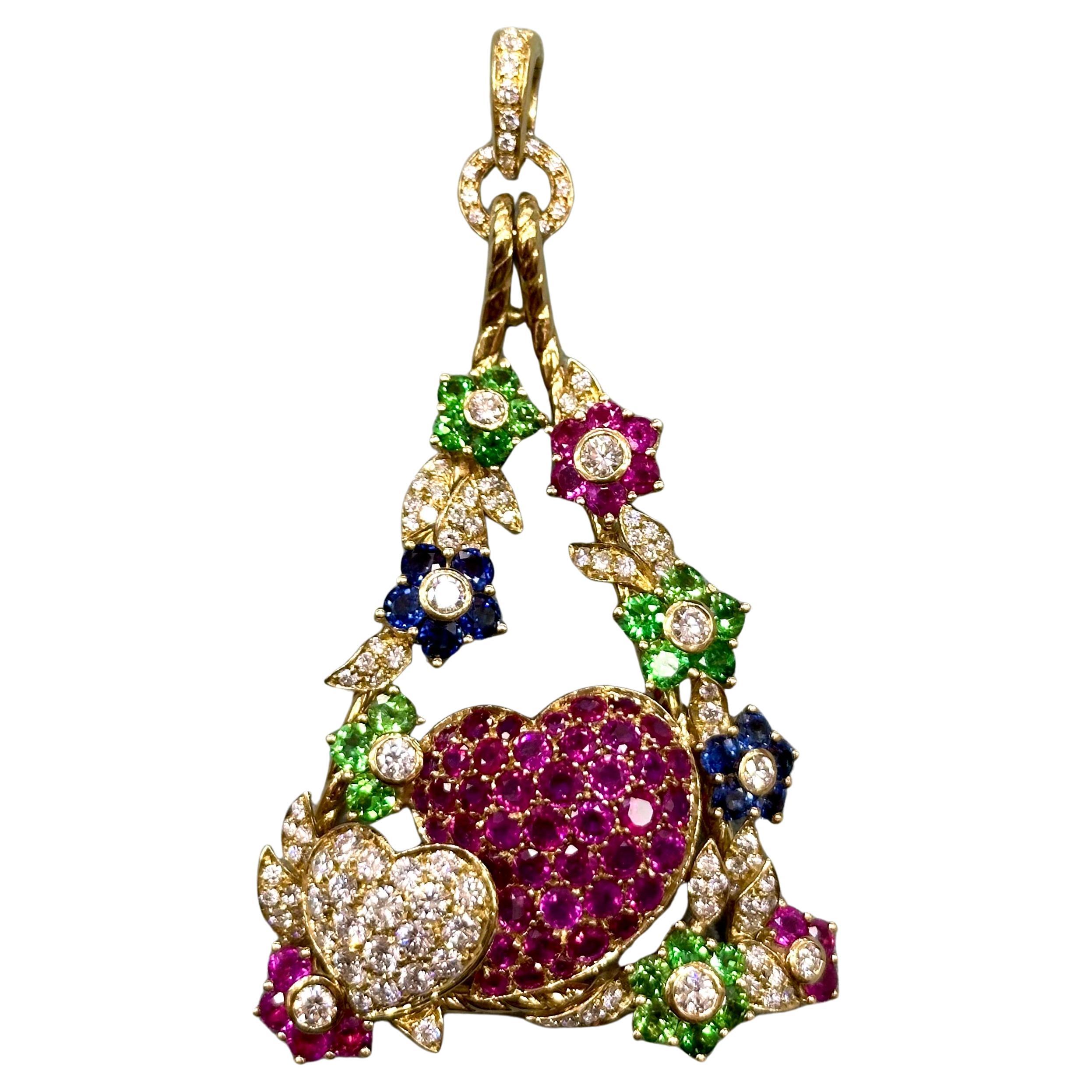 Dreieckiger Anhänger mit Diamantblättern und Blumen aus rosa, blauen und grünen Saphiren im Angebot