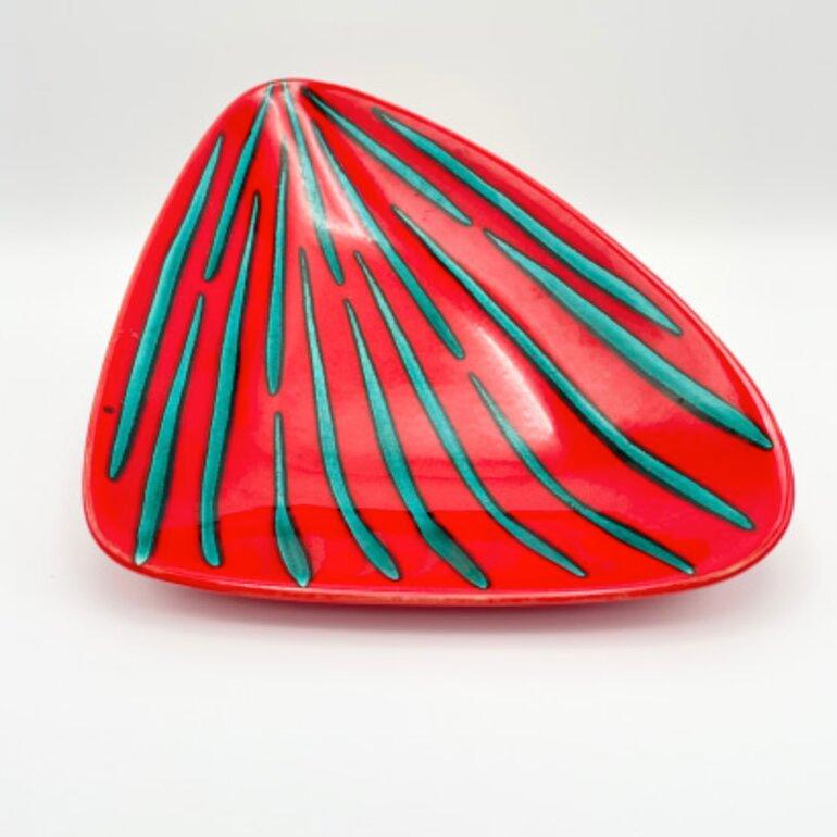 Dreieckige Keramikschüssel in Rot und Grün von Mephisto Design (Glasiert) im Angebot