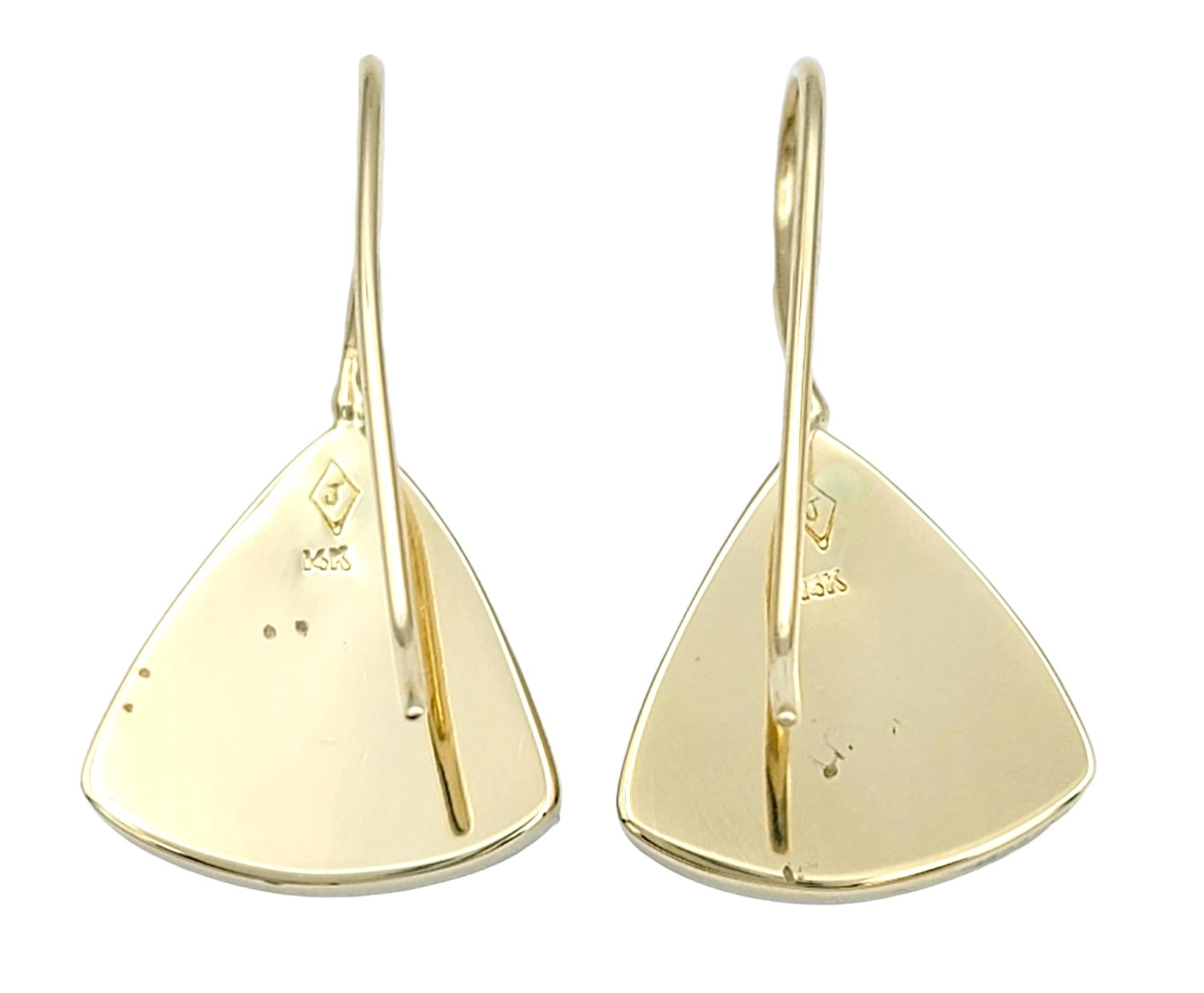 Contemporary Triangular Shaped Natural Malachite Dangle Earrings in 14 Karat Yellow Gold For Sale