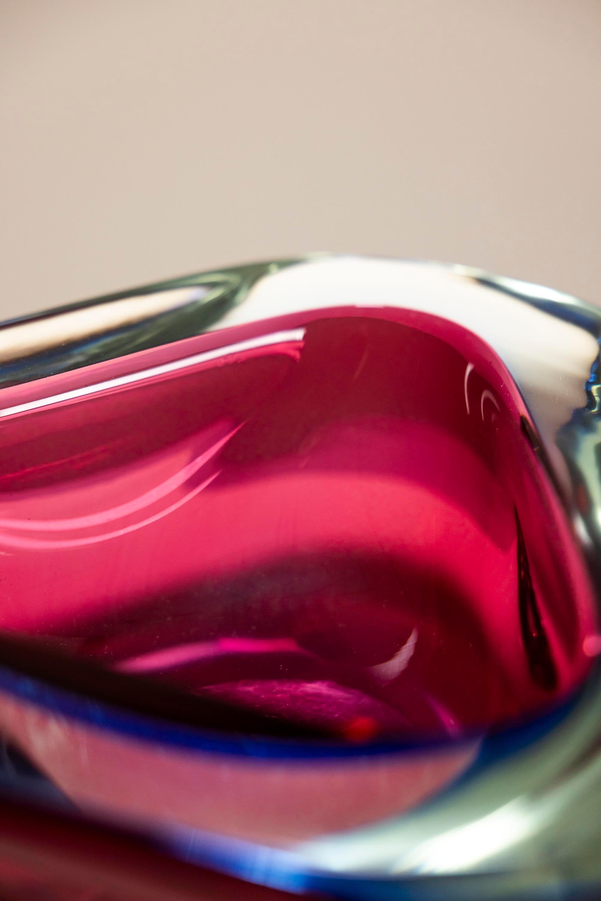 Mid-20th Century Triangular Sommerso Murano Glass Bowl by Flavio Poli, Italy 1950s