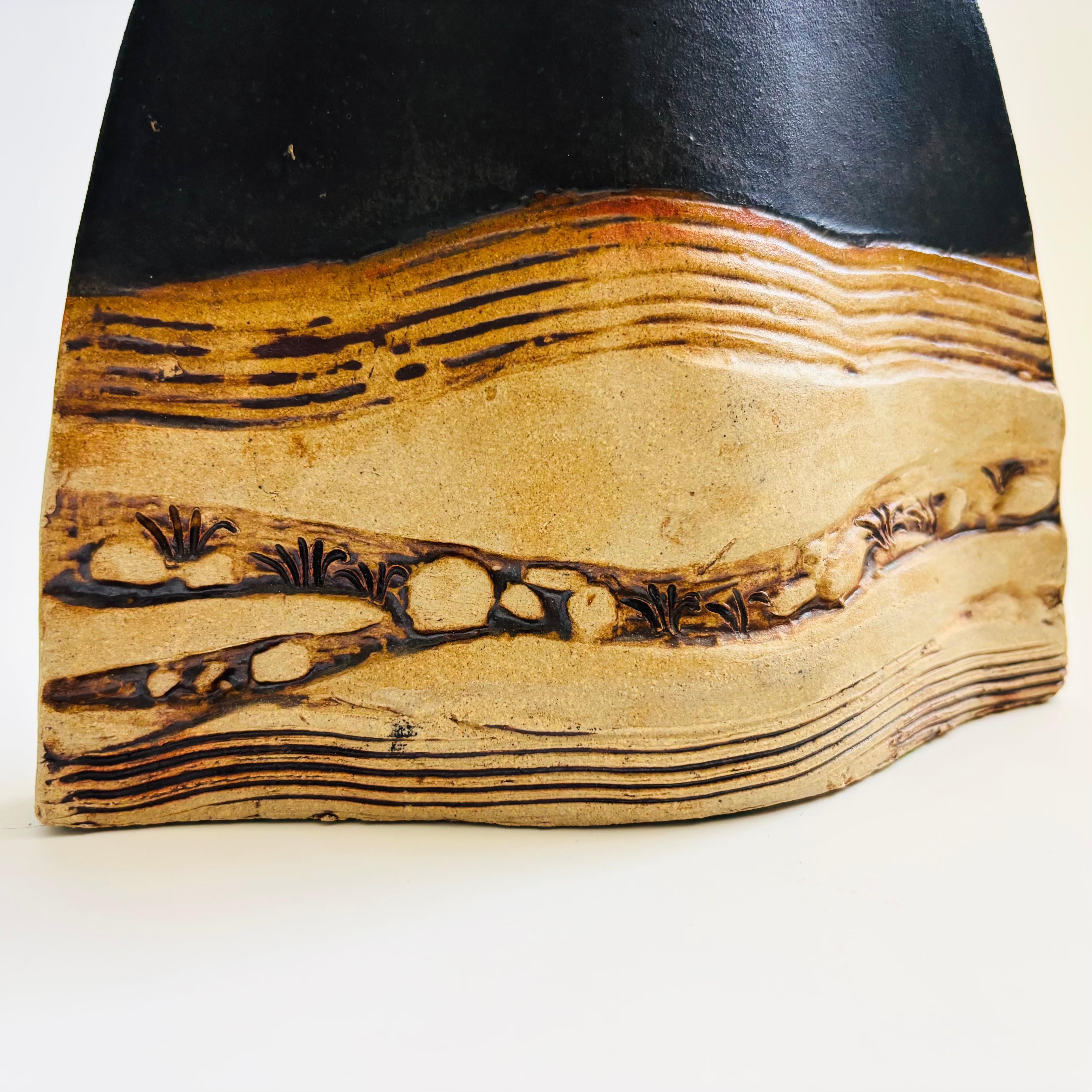 Americano Vaso triangolare Studio Pottery in vendita