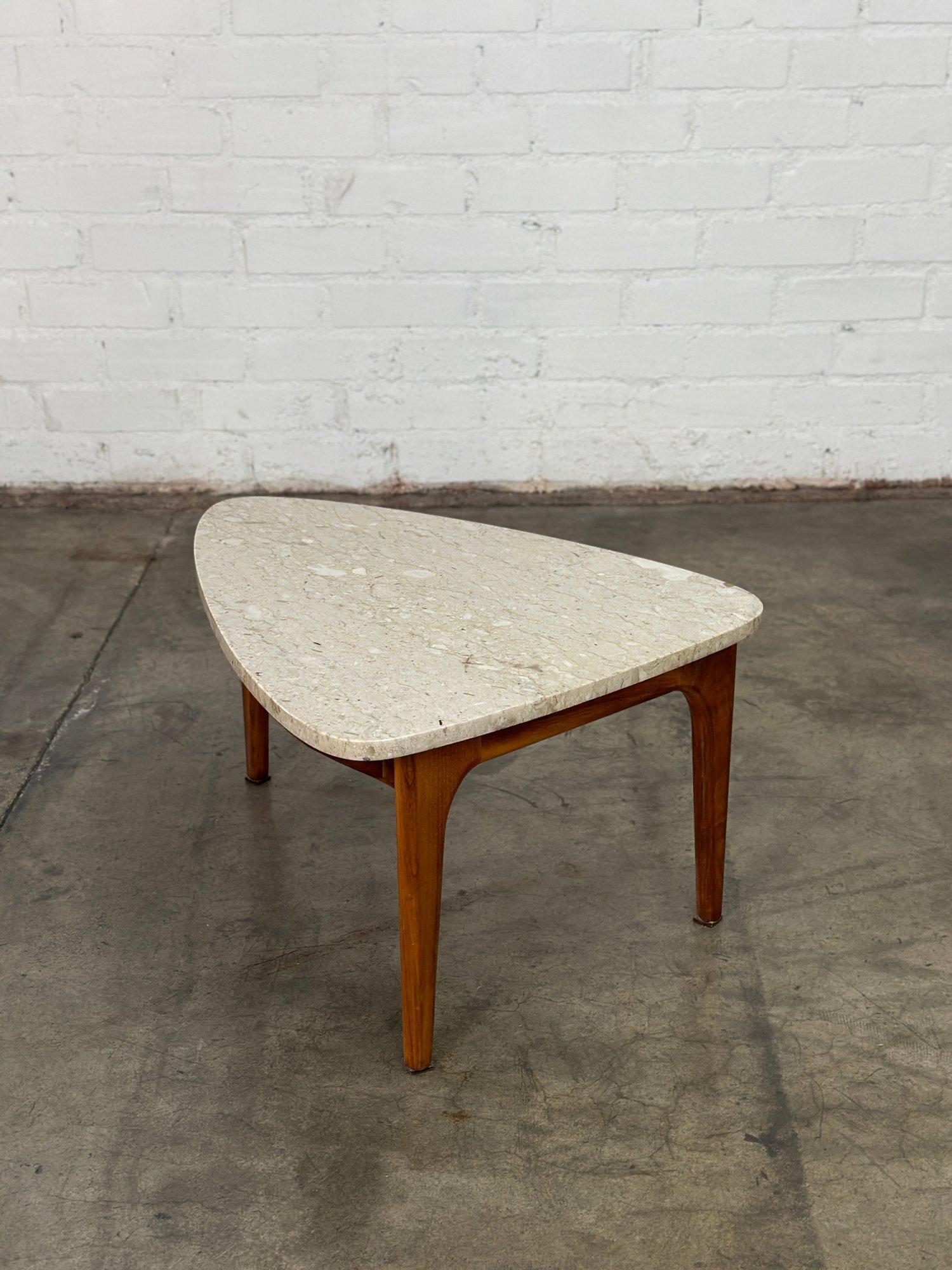 Triangular Travertine and Walnut Side table In Good Condition For Sale In Los Angeles, CA