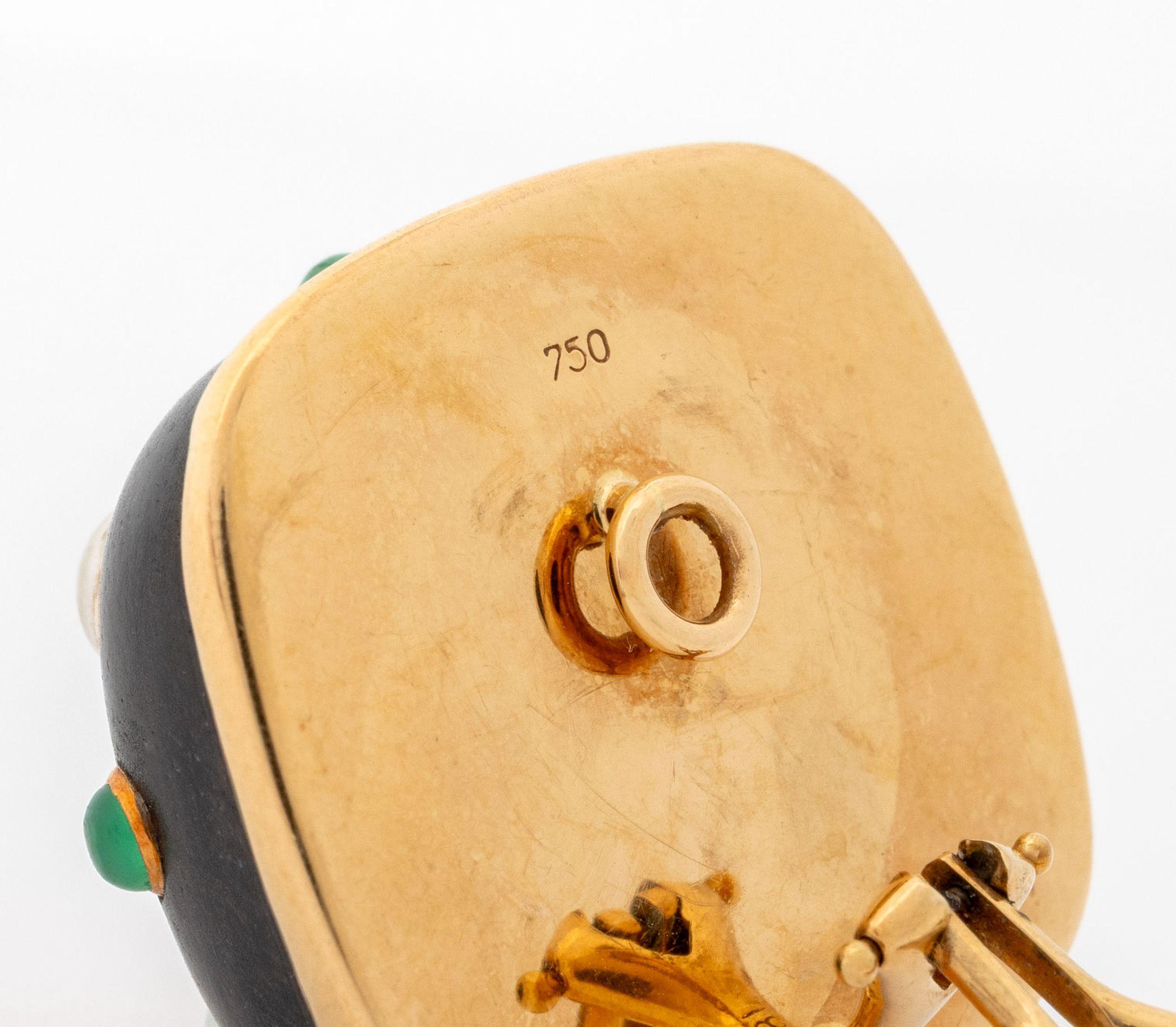 Donna Orecchini Trianon in ebano con perle smeraldo 18 carati in vendita