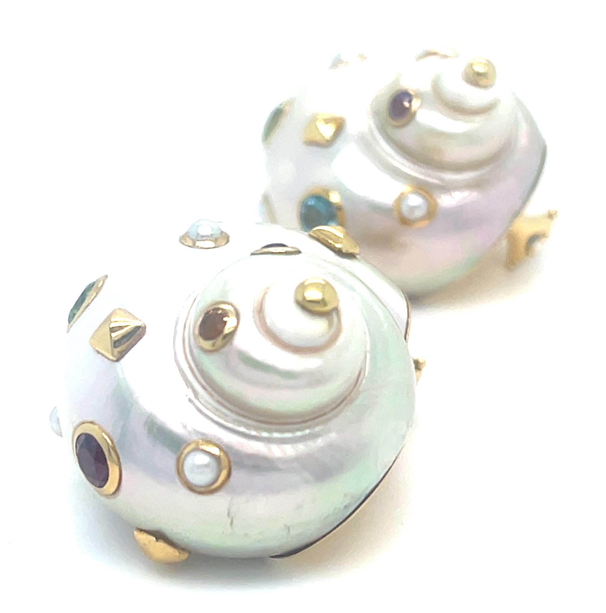 Trianon 18k Gold Mother-of-Pearl Shell Earrings with Gemstone Accents For Sale 6