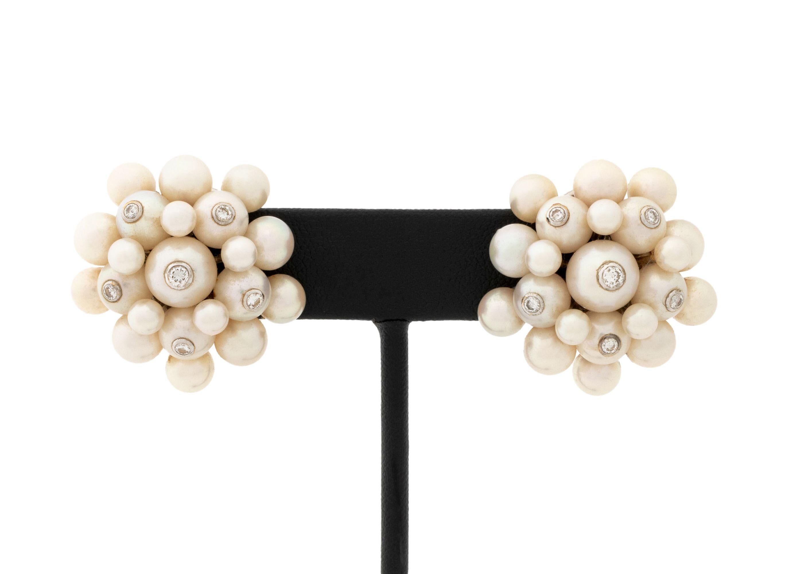 da uomo o donna Orecchini Trianon con perle e diamanti in oro bianco 18 carati in vendita