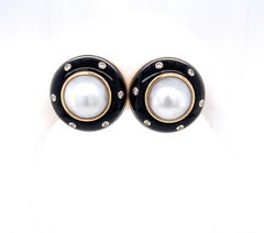 Trianon 1980s 14K Yellow Gold Mabe Pearl, Onyx & Diamond Jewelry Set